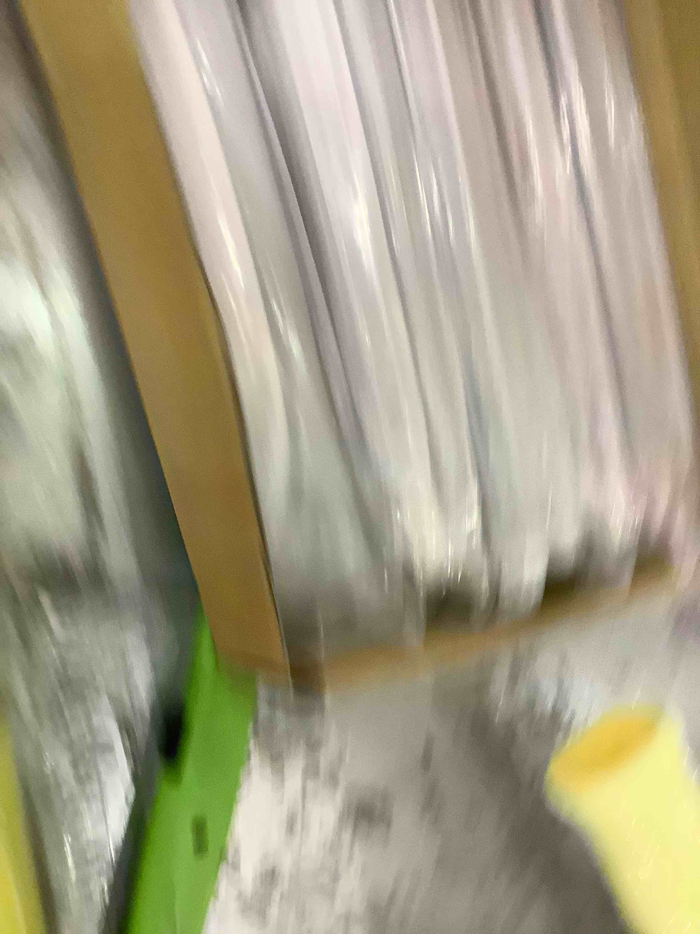 https://s3.amazonaws.com/lotting-images-prod/bidfta/EXS00378308_1690995529753.jpeg