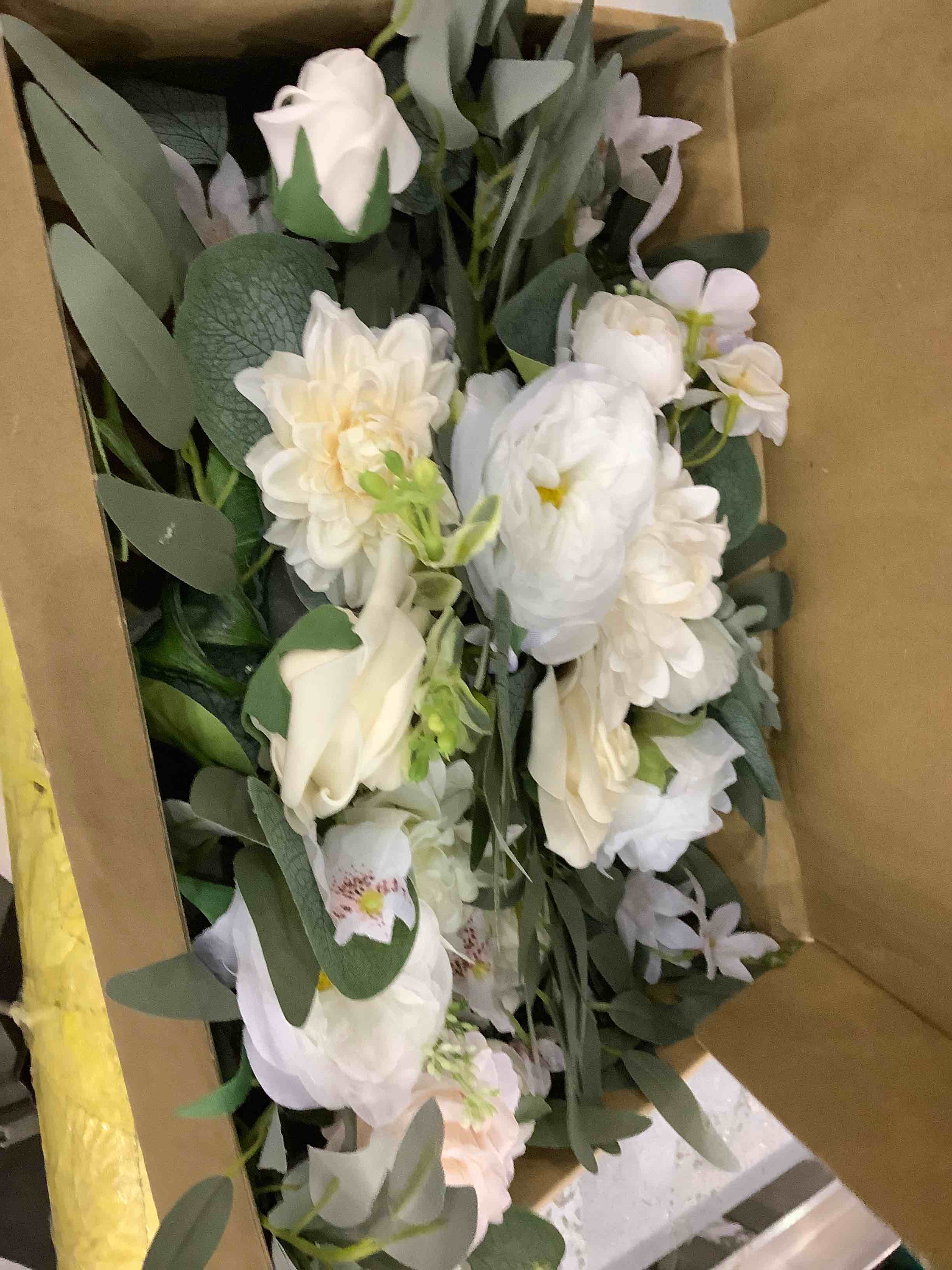 https://s3.amazonaws.com/lotting-images-prod/bidfta/EXS00378456_1691084364981.jpeg