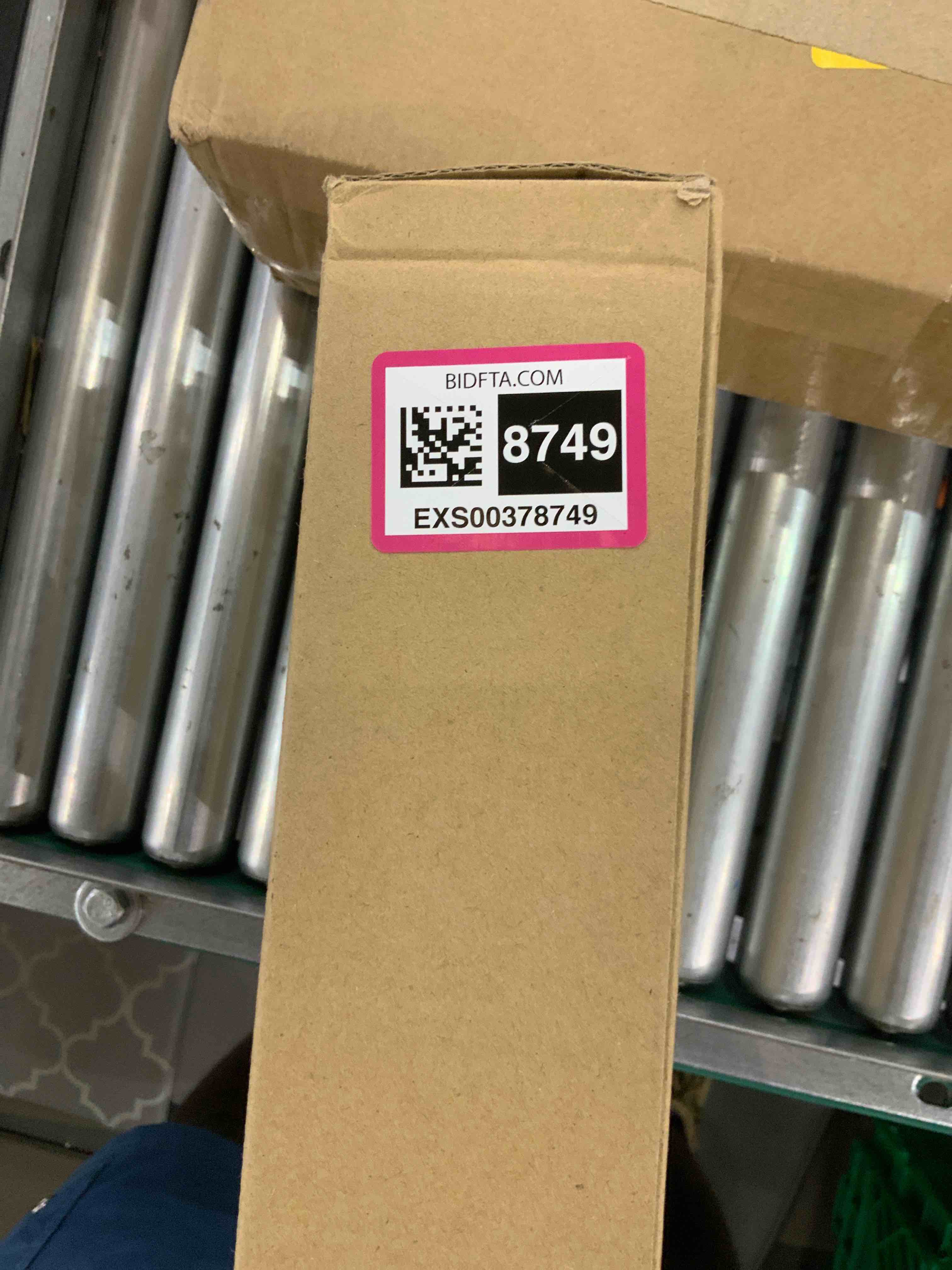 https://s3.amazonaws.com/lotting-images-prod/bidfta/EXS00378749_1691077186886.jpeg