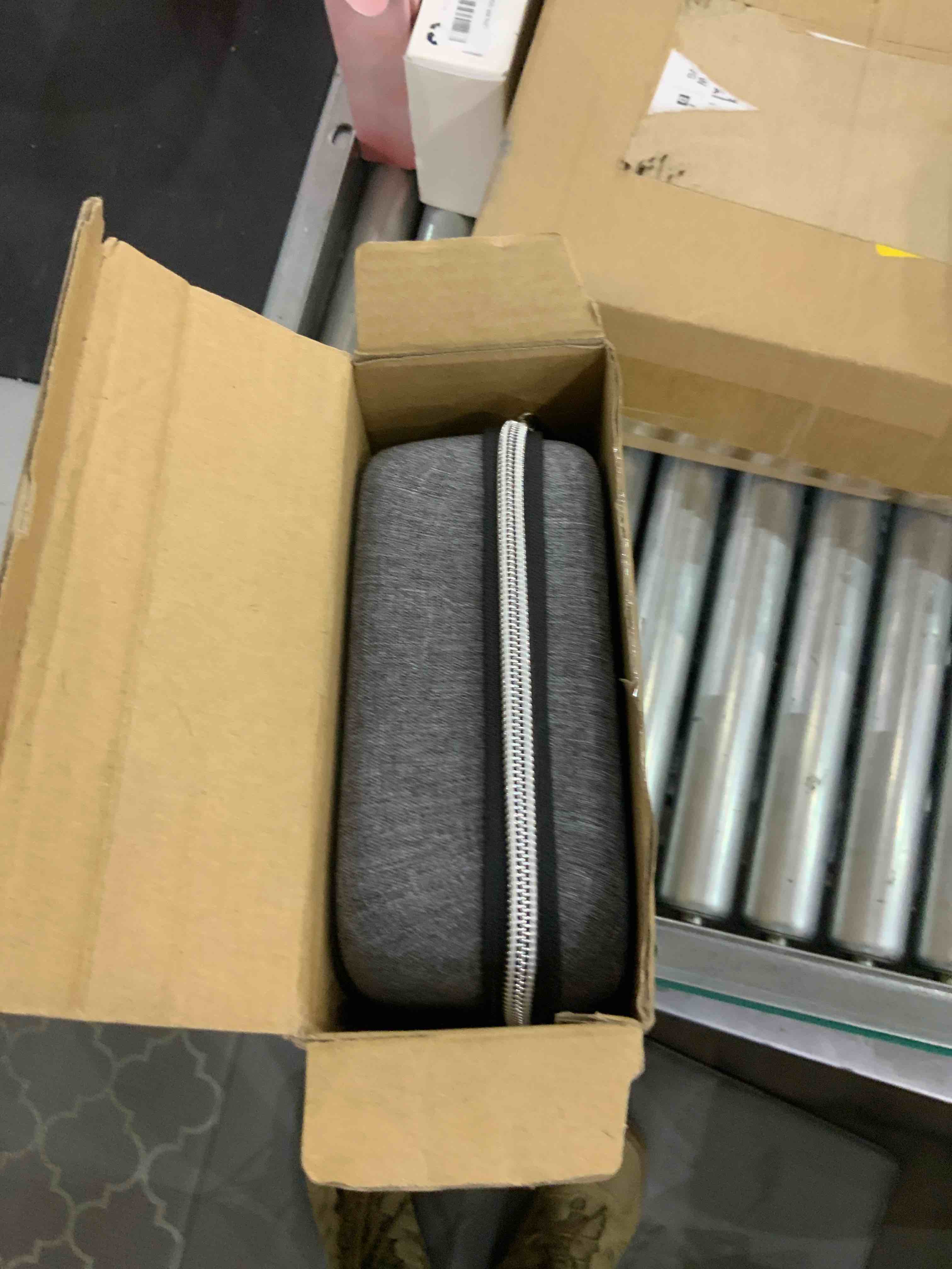 https://s3.amazonaws.com/lotting-images-prod/bidfta/EXS00378749_1691077200215.jpeg