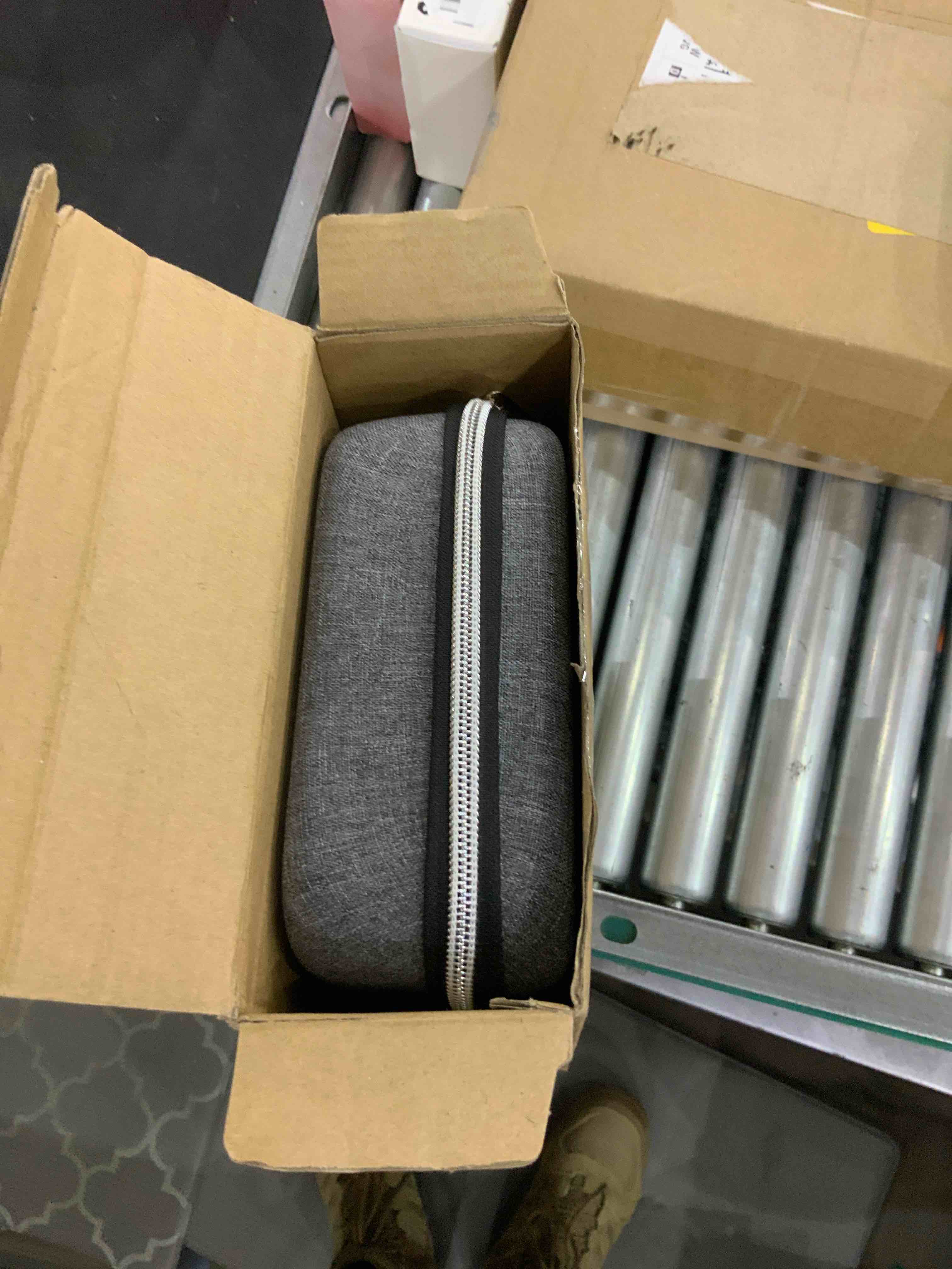 https://s3.amazonaws.com/lotting-images-prod/bidfta/EXS00378749_1691077201310.jpeg