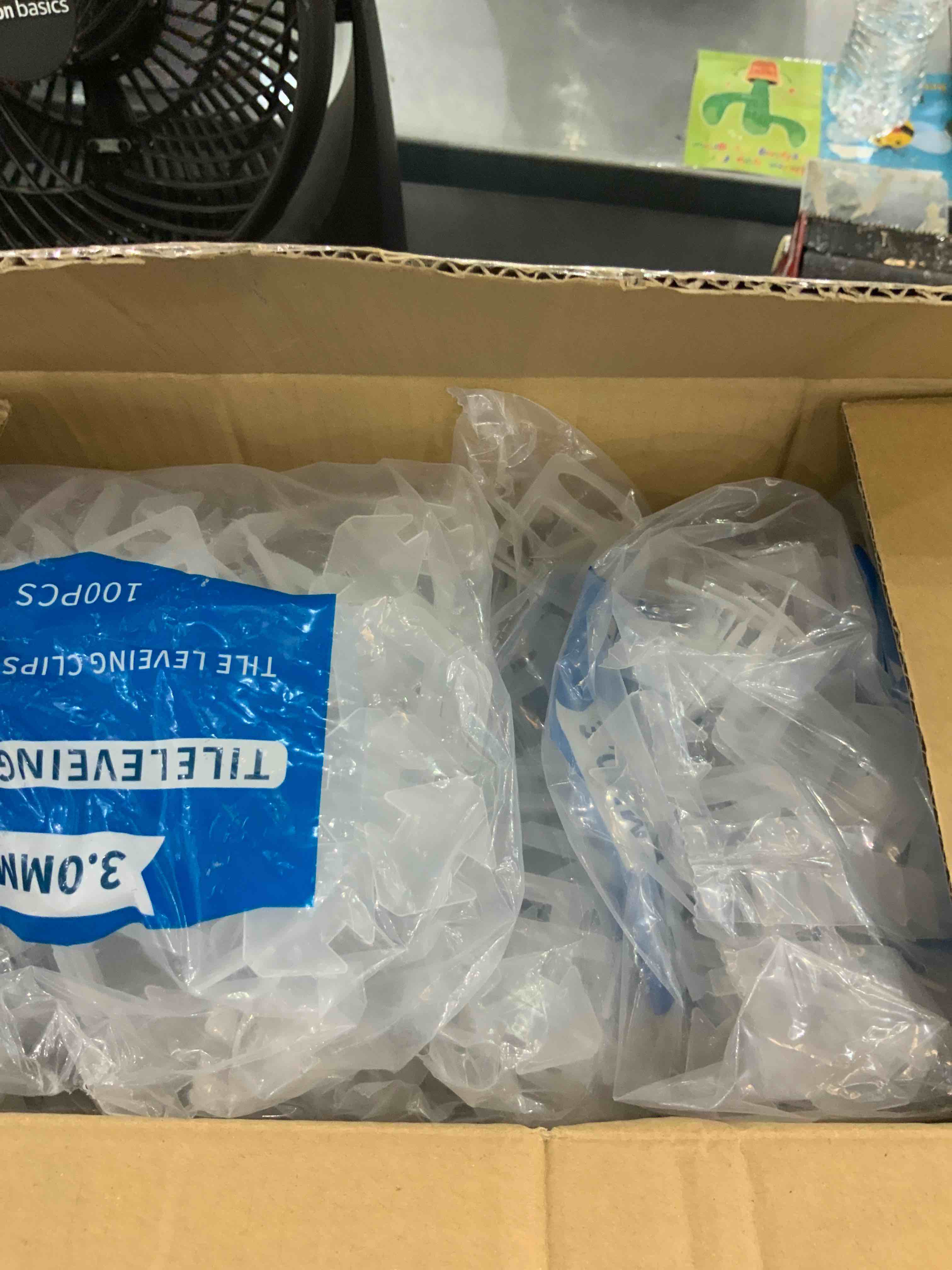 https://s3.amazonaws.com/lotting-images-prod/bidfta/EXS00378918_1691420876424.jpeg