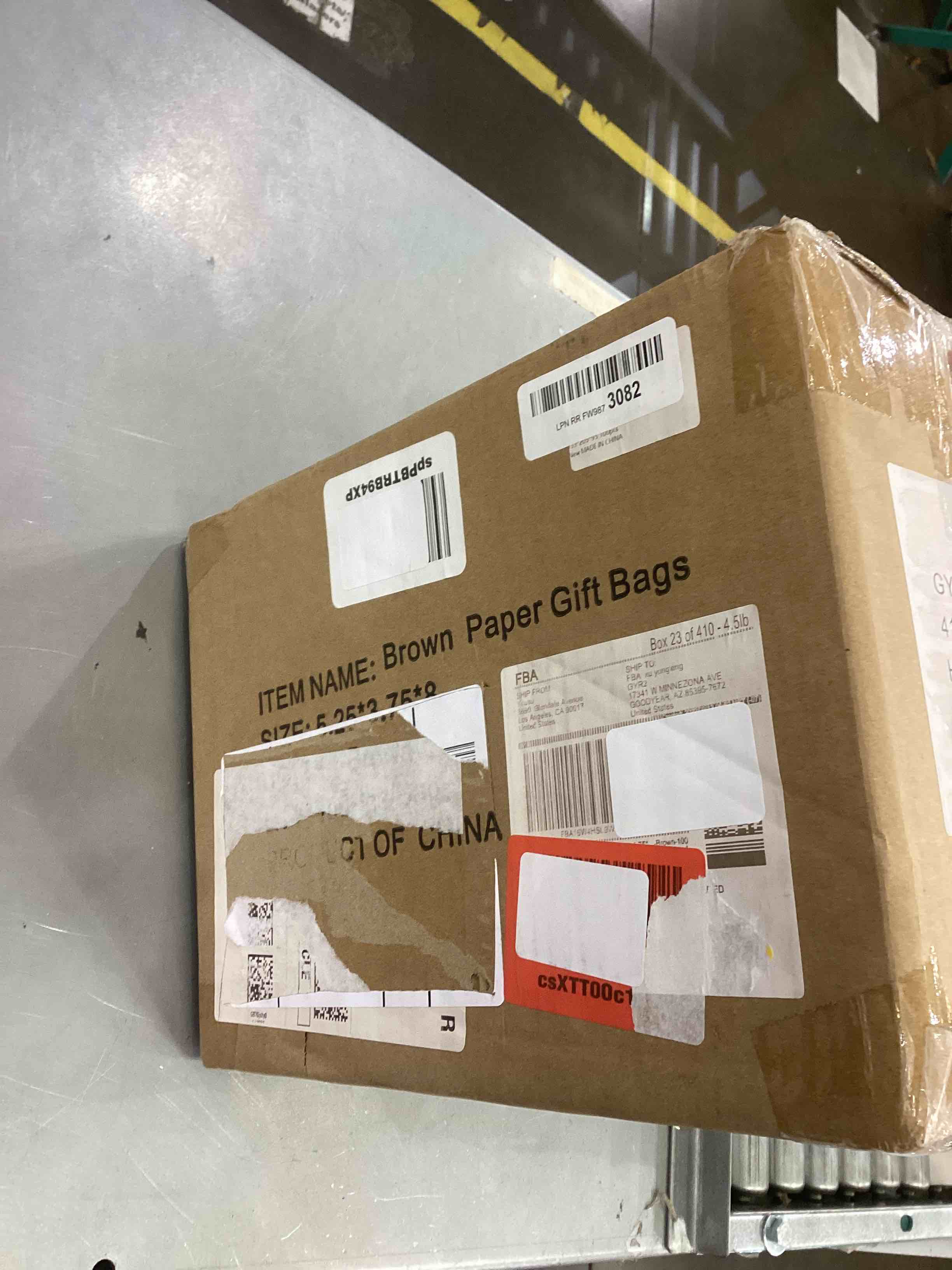https://s3.amazonaws.com/lotting-images-prod/bidfta/EXS00379153_1690902994763.jpeg