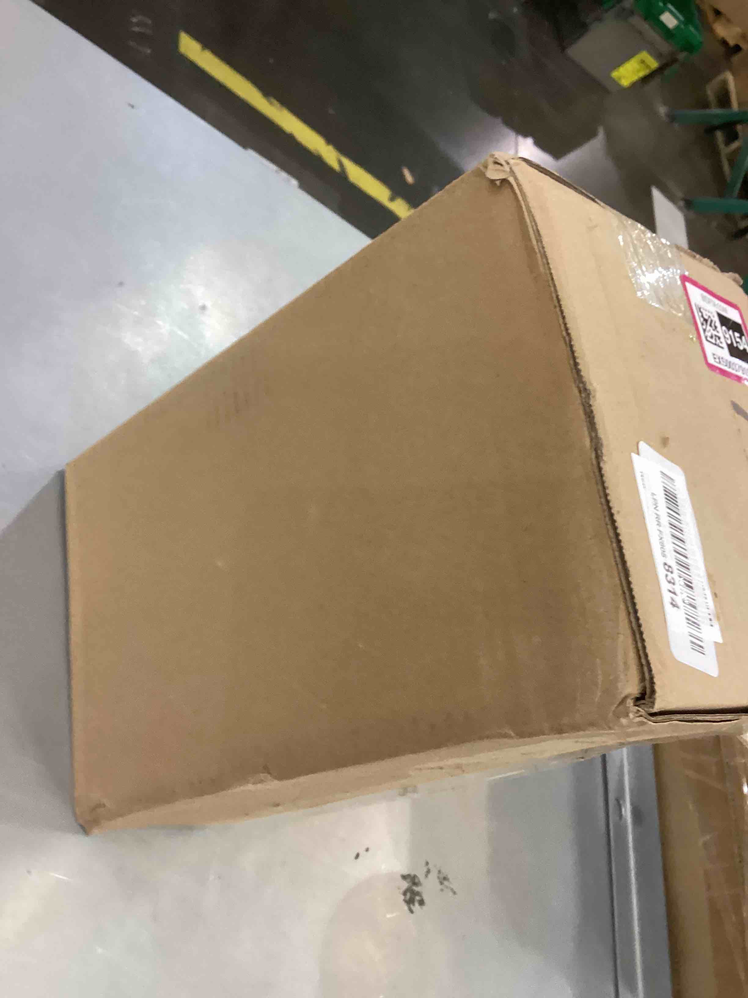 https://s3.amazonaws.com/lotting-images-prod/bidfta/EXS00379154_1690903040129.jpeg