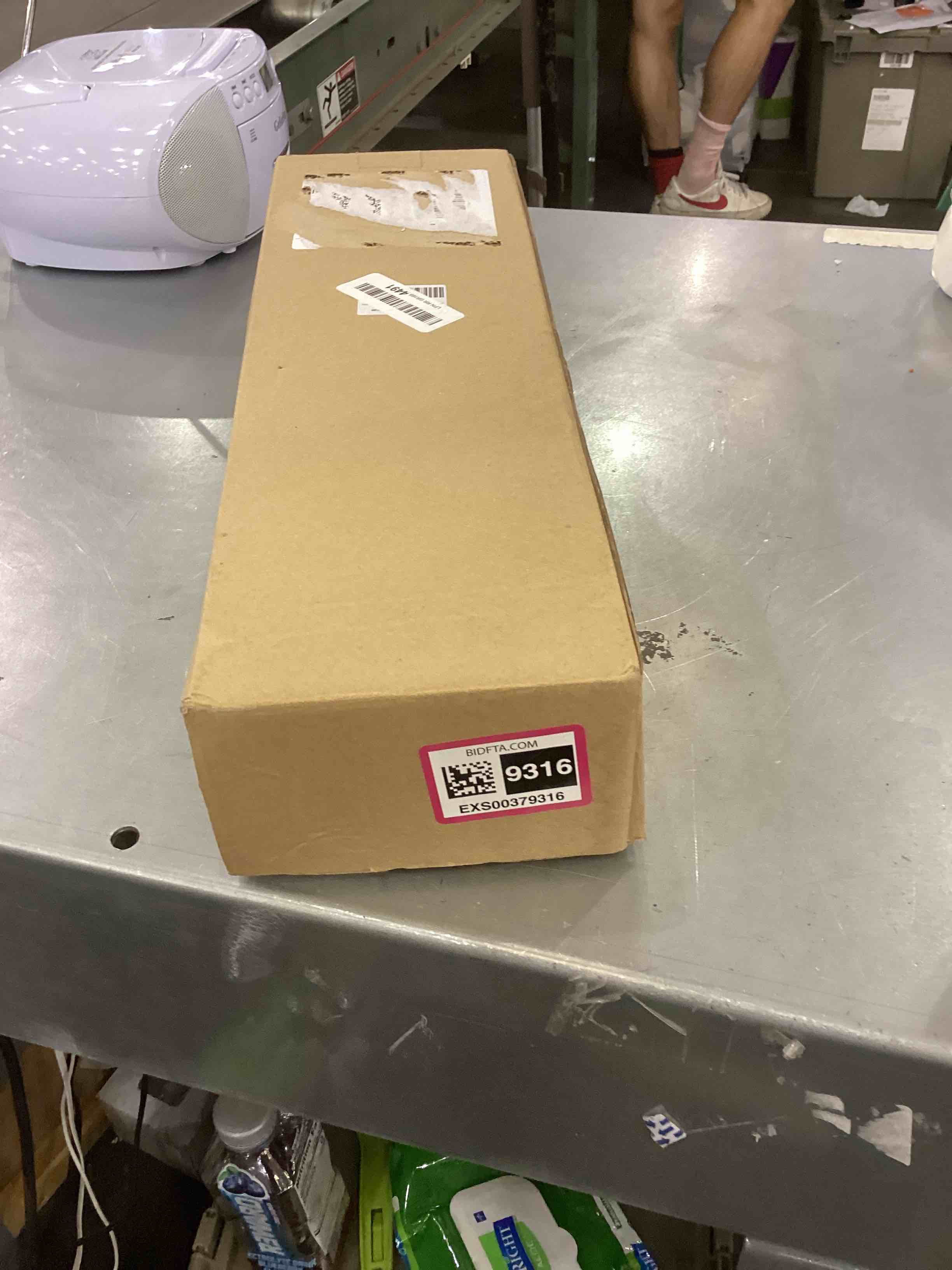 https://s3.amazonaws.com/lotting-images-prod/bidfta/EXS00379316_1690991526517.jpeg