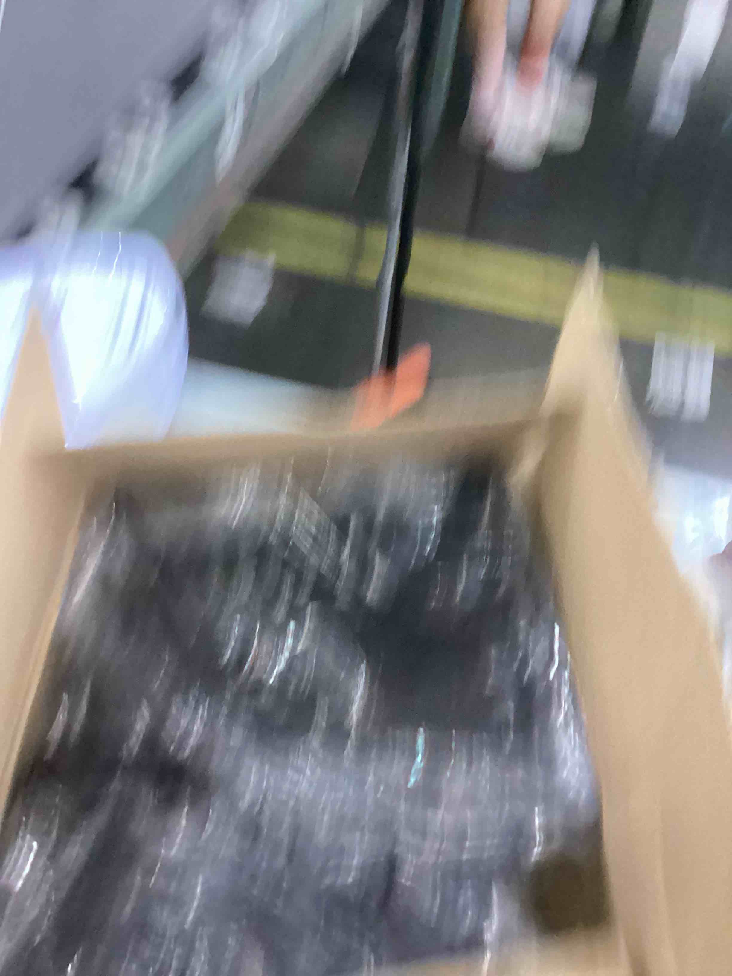 https://s3.amazonaws.com/lotting-images-prod/bidfta/EXS00379326_1690994294438.jpeg