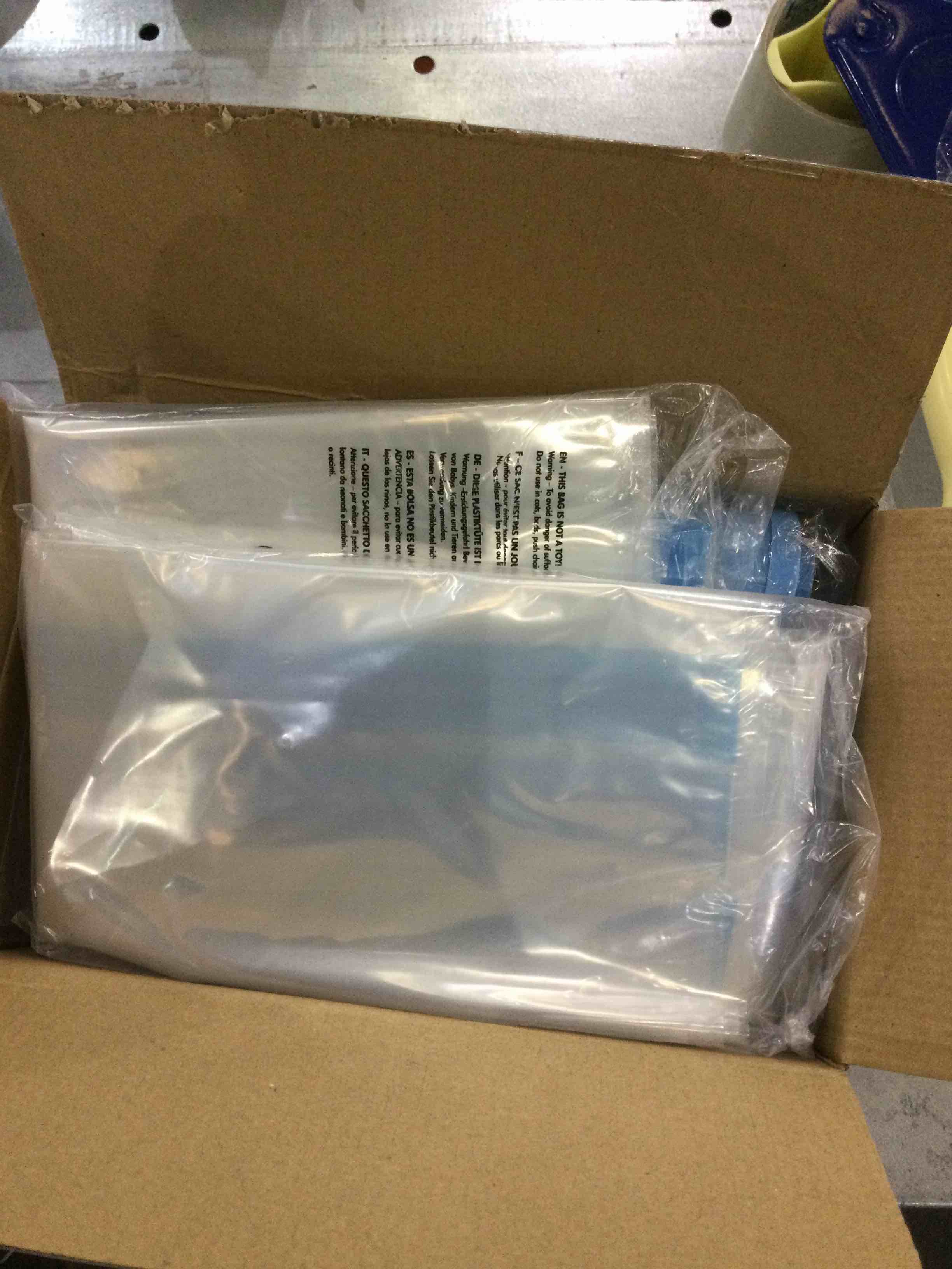 https://s3.amazonaws.com/lotting-images-prod/bidfta/EXS00386462_1703174647952.jpeg