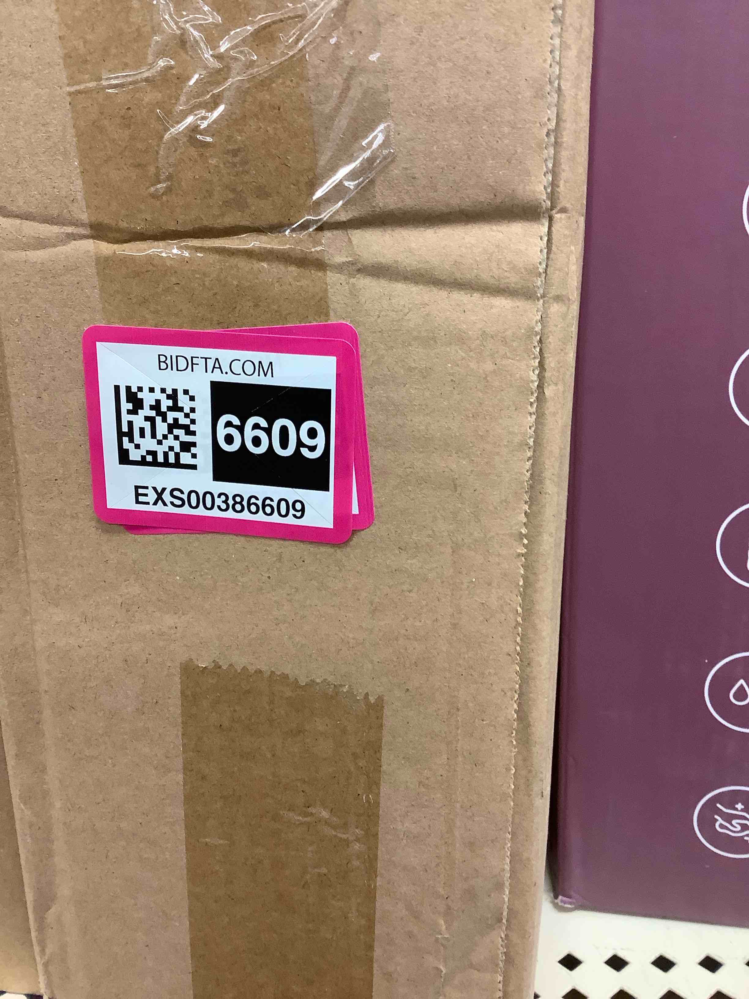 https://s3.amazonaws.com/lotting-images-prod/bidfta/EXS00386609_1703280257169.jpeg