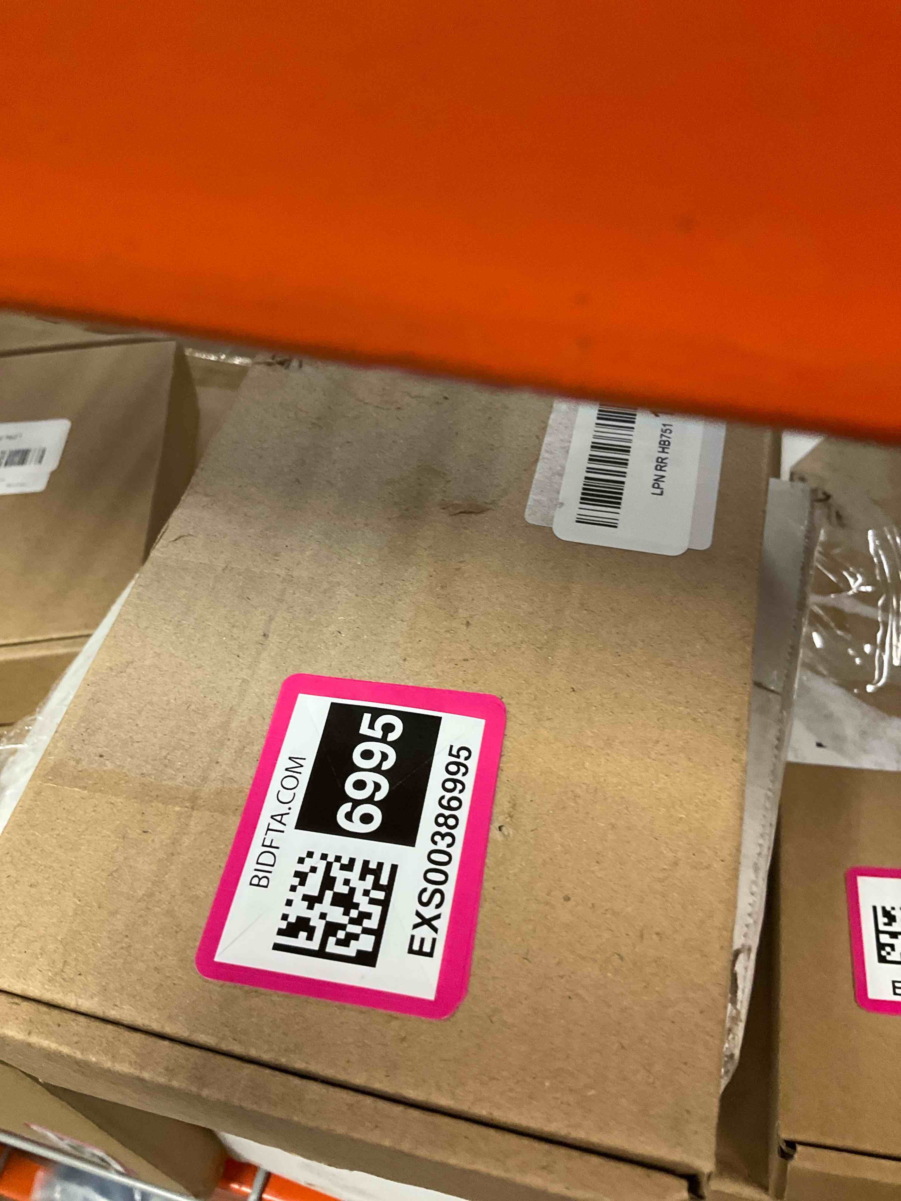 https://s3.amazonaws.com/lotting-images-prod/bidfta/EXS00386995_1703781645067.jpeg