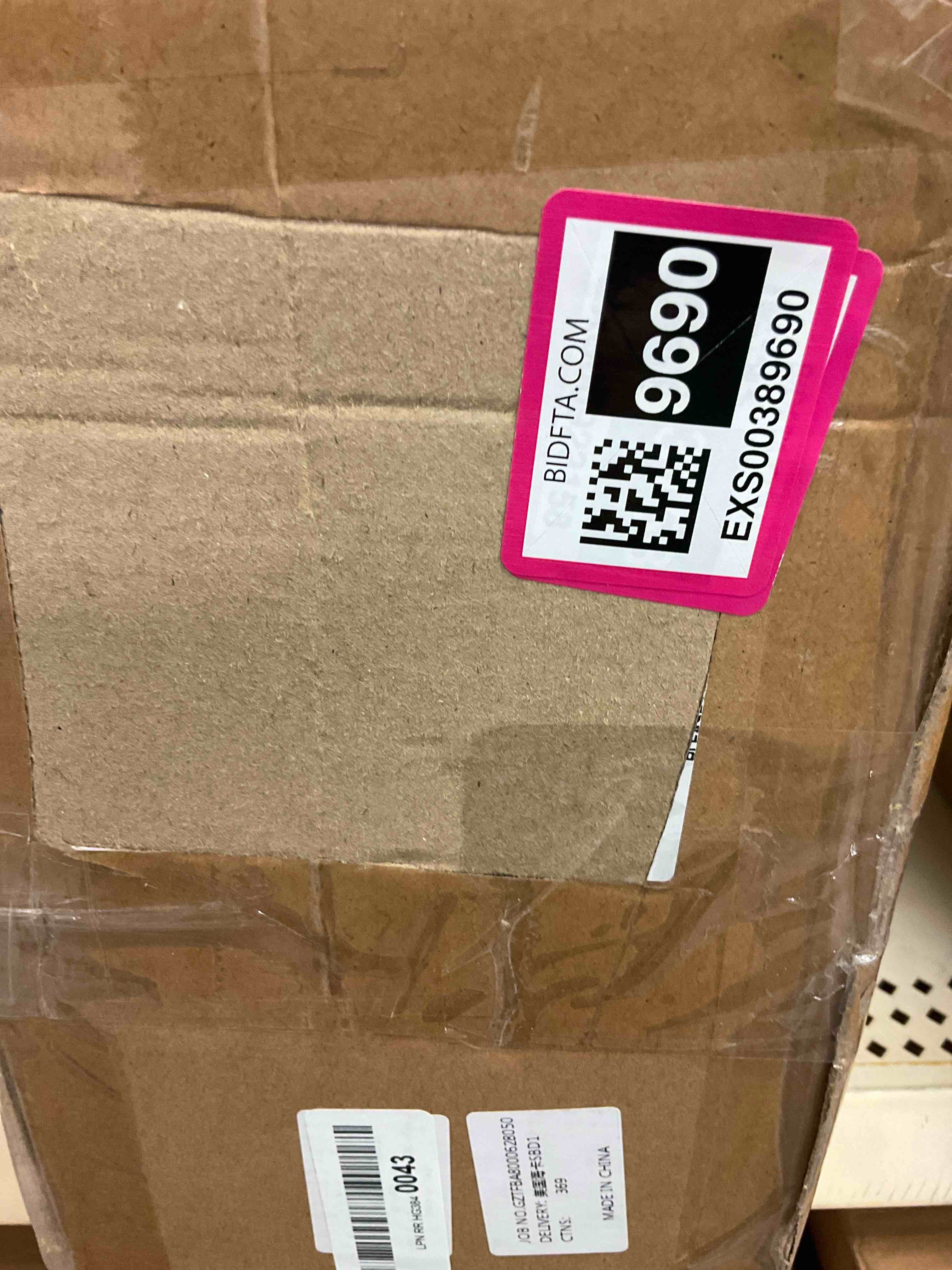 https://s3.amazonaws.com/lotting-images-prod/bidfta/EXS00389690_1703280698397.jpeg