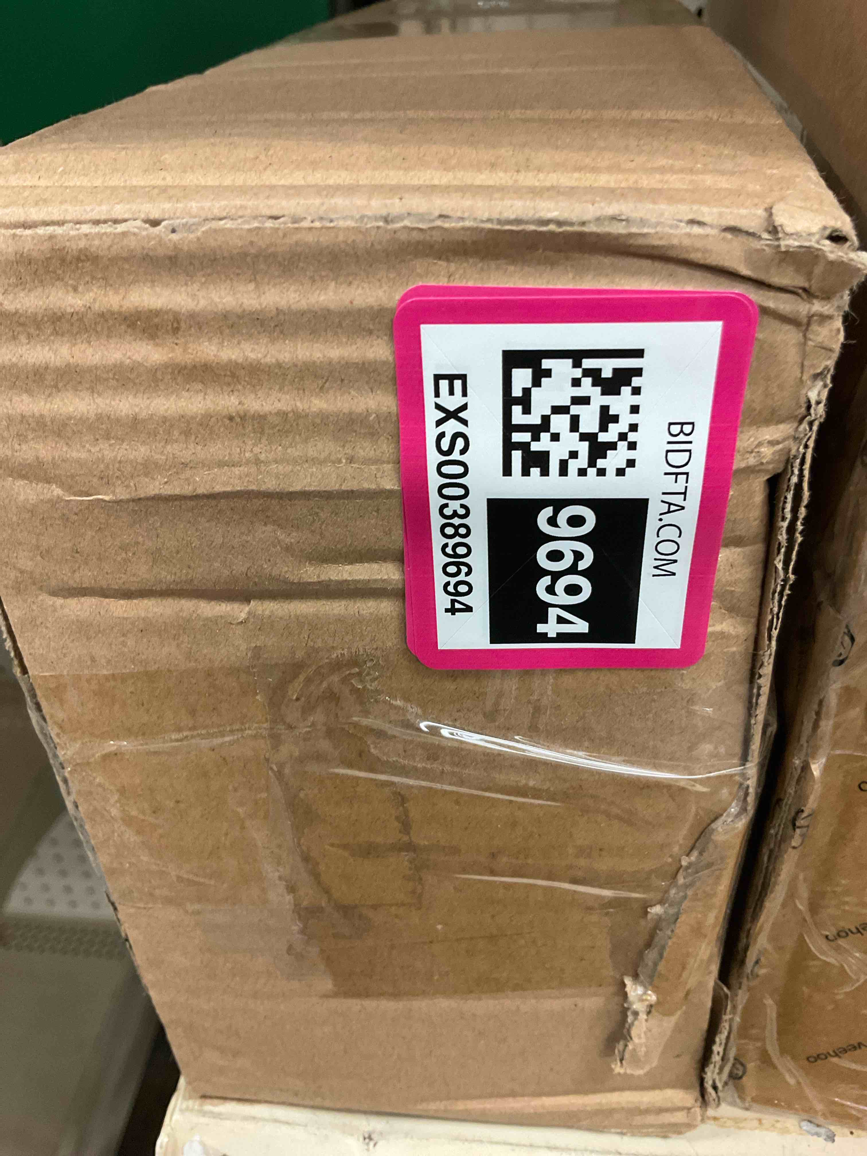 https://s3.amazonaws.com/lotting-images-prod/bidfta/EXS00389694_1703280769874.jpeg