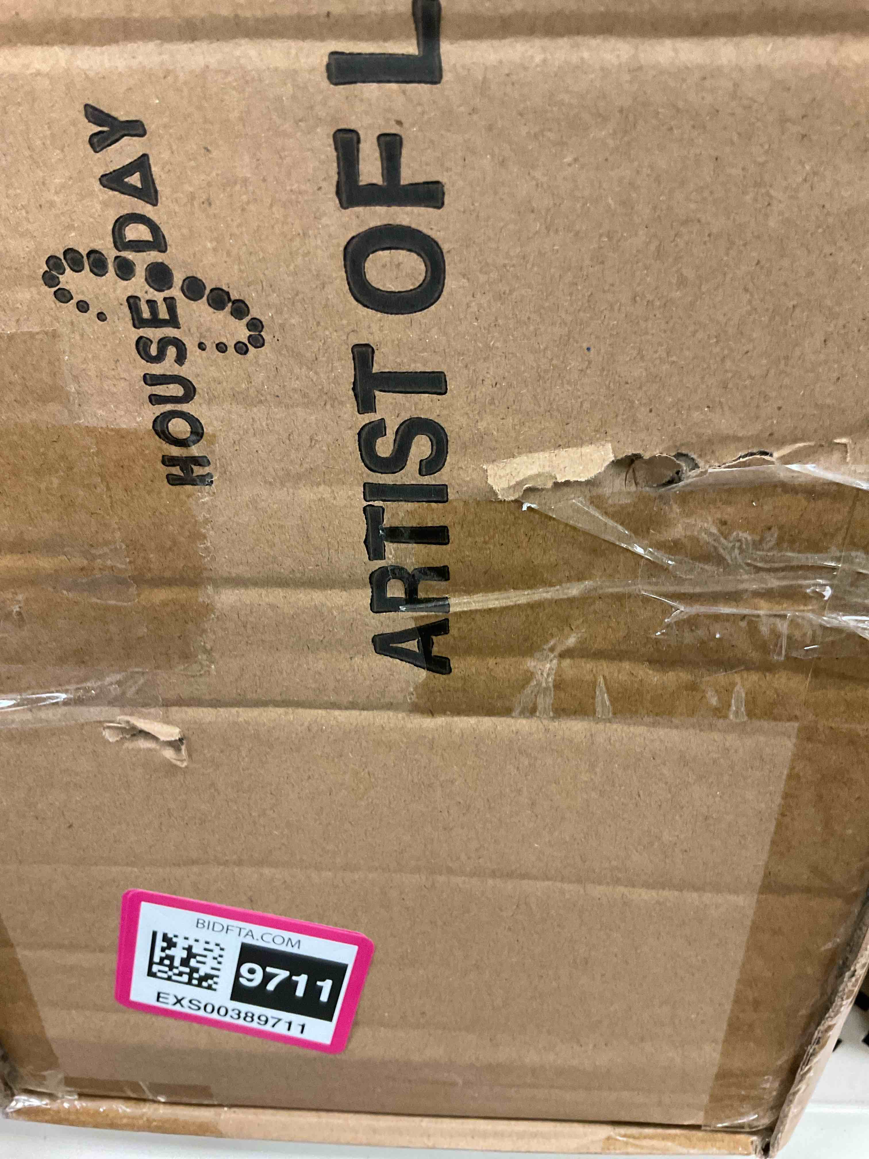https://s3.amazonaws.com/lotting-images-prod/bidfta/EXS00389711_1703280852585.jpeg