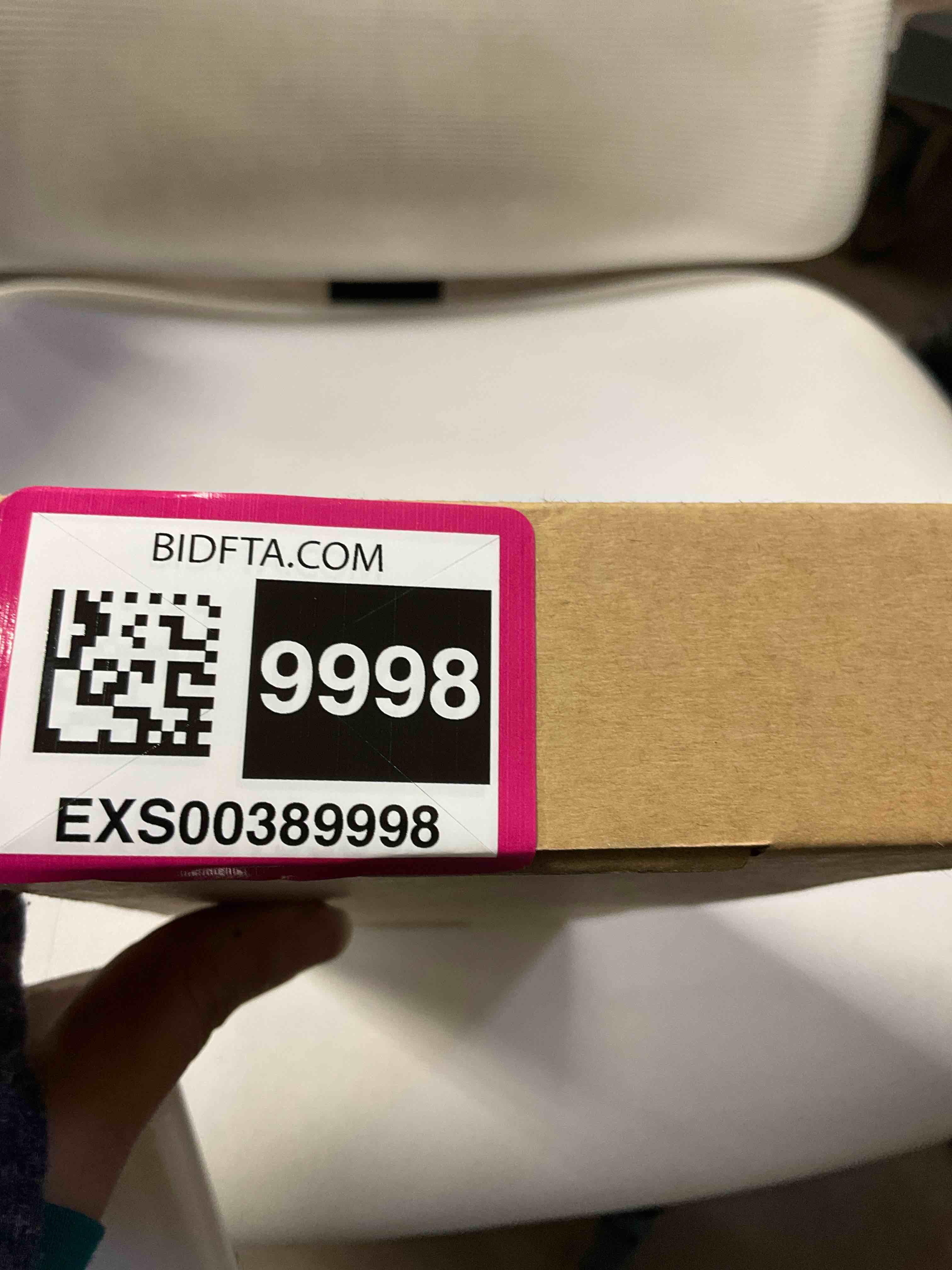 https://s3.amazonaws.com/lotting-images-prod/bidfta/EXS00389998_1703696364312.jpeg