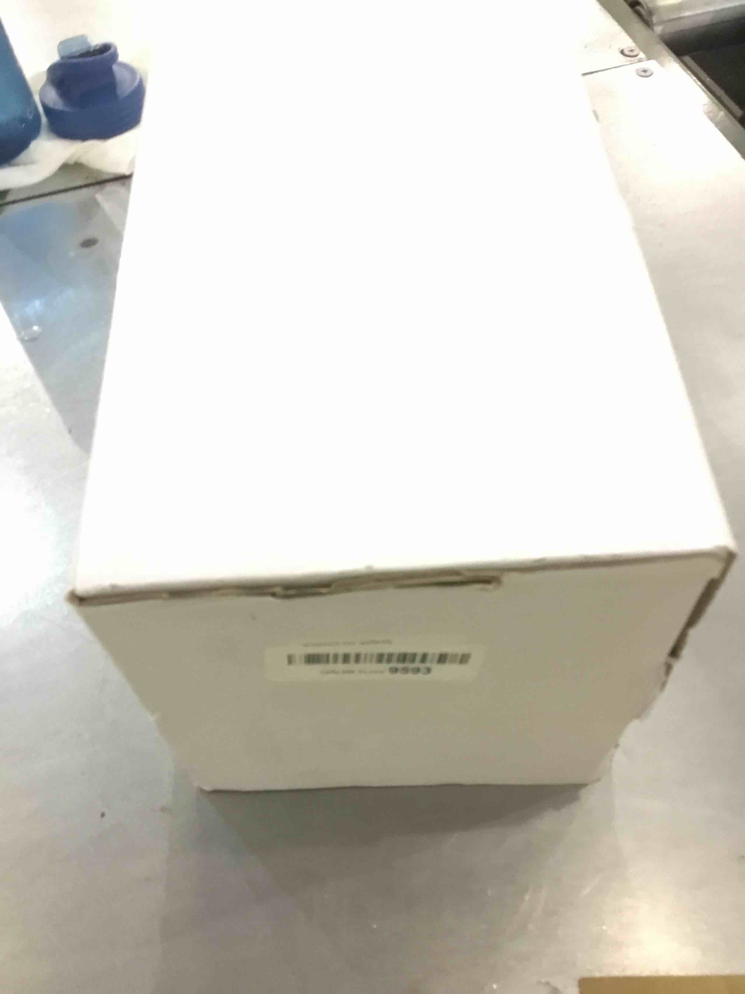 https://s3.amazonaws.com/lotting-images-prod/bidfta/EXS00390374_1691670999229.jpeg