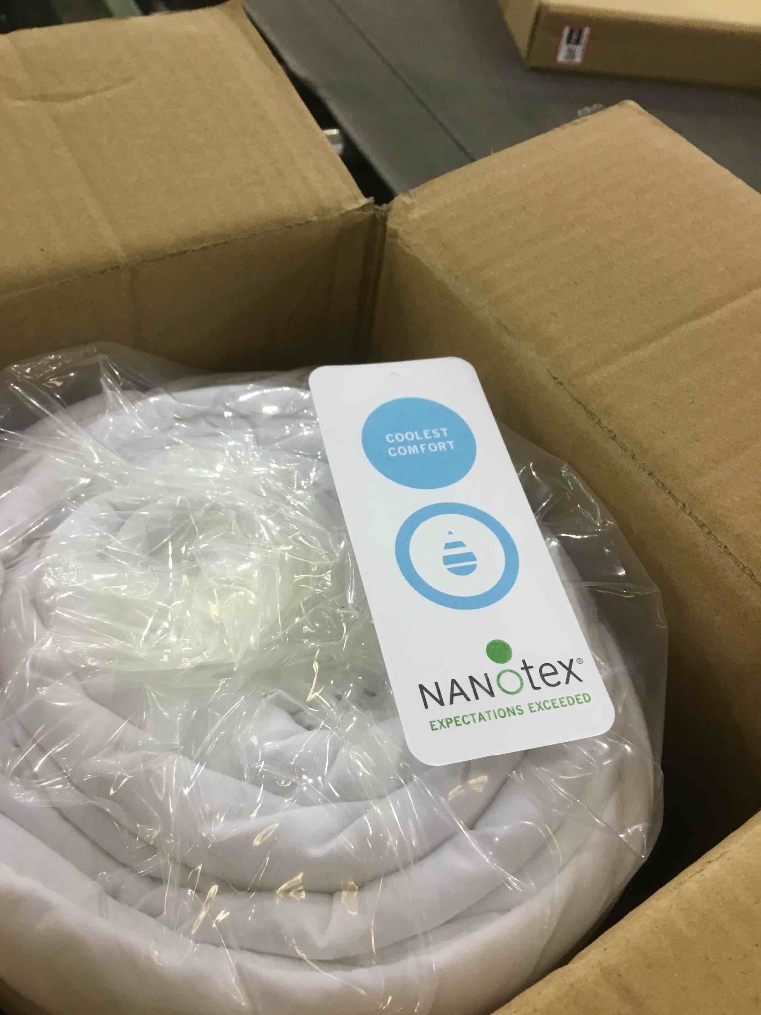 https://s3.amazonaws.com/lotting-images-prod/bidfta/EXS00390408_1691675521341.jpeg