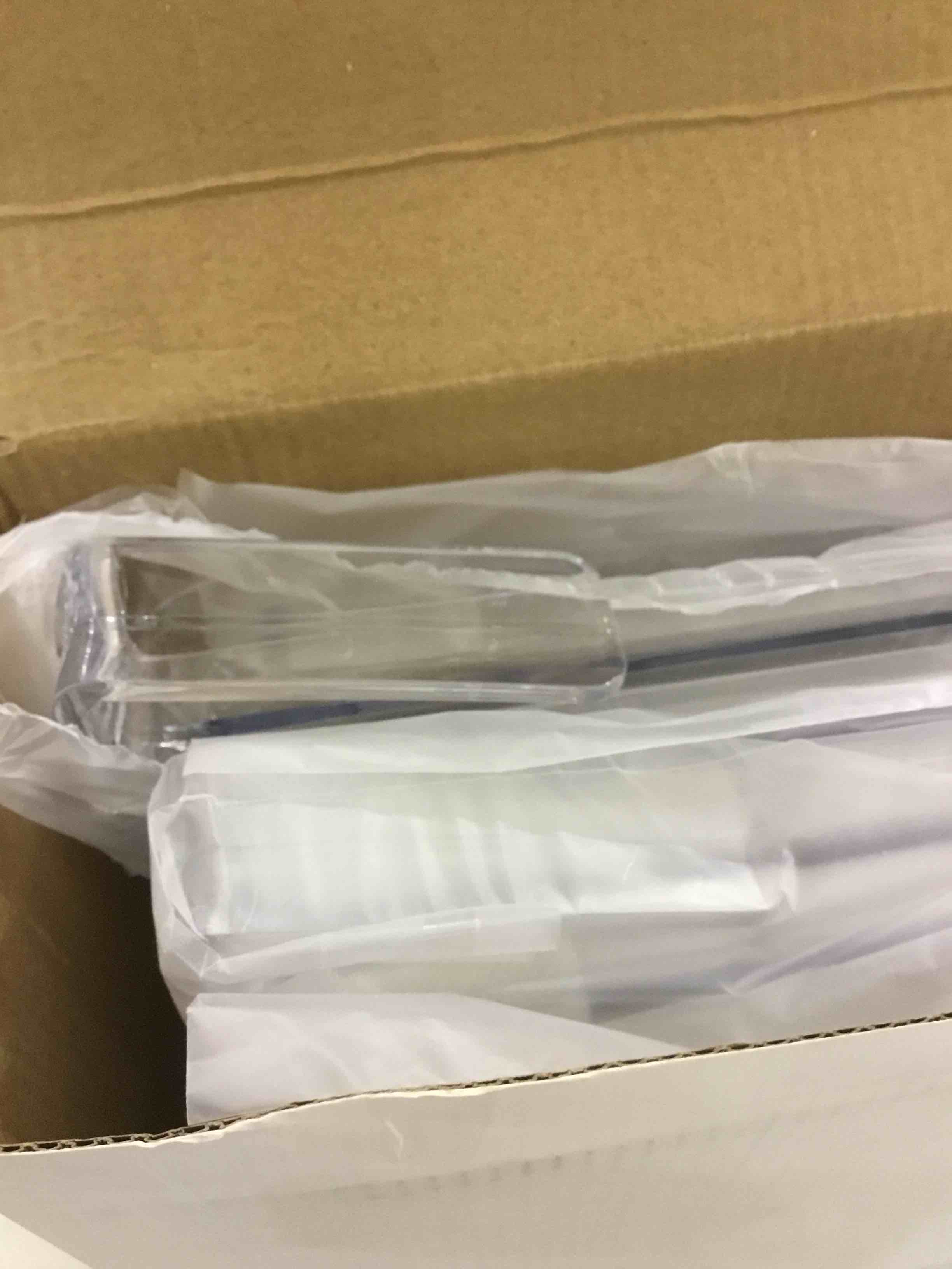 https://s3.amazonaws.com/lotting-images-prod/bidfta/EXS00390409_1691675582410.jpeg