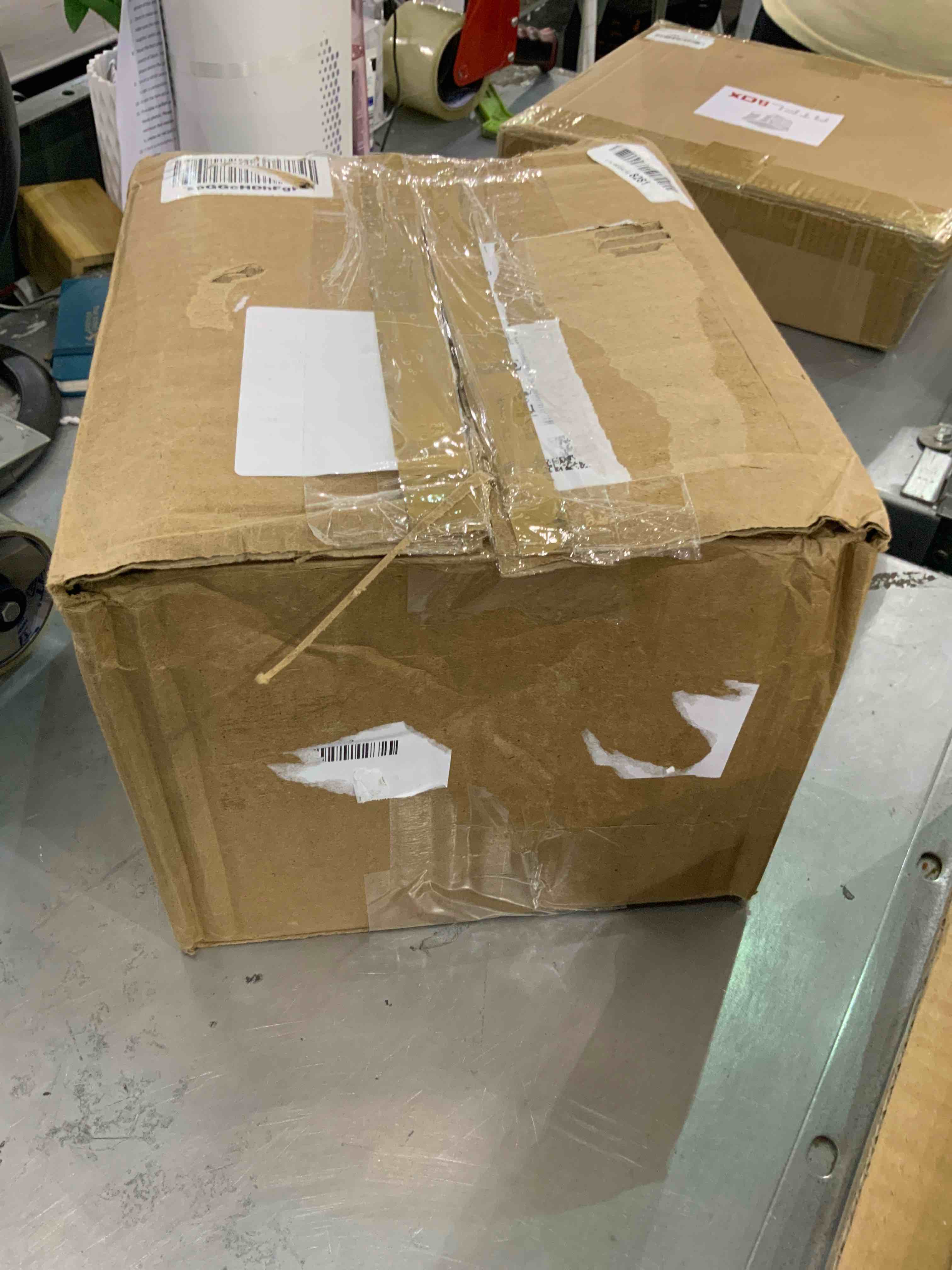 https://s3.amazonaws.com/lotting-images-prod/bidfta/EXS00391119_1691582993996.jpeg