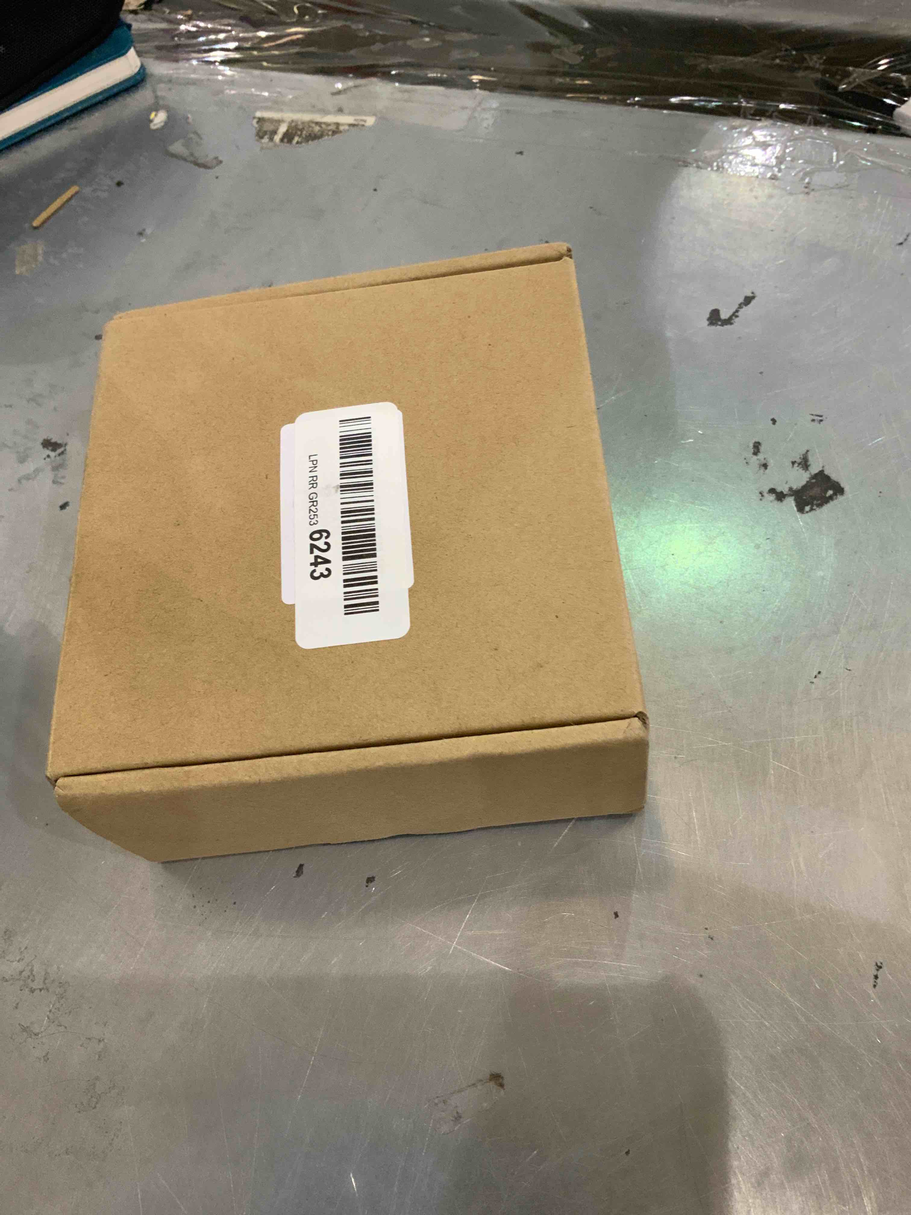 https://s3.amazonaws.com/lotting-images-prod/bidfta/EXS00391162_1691588236388.jpeg