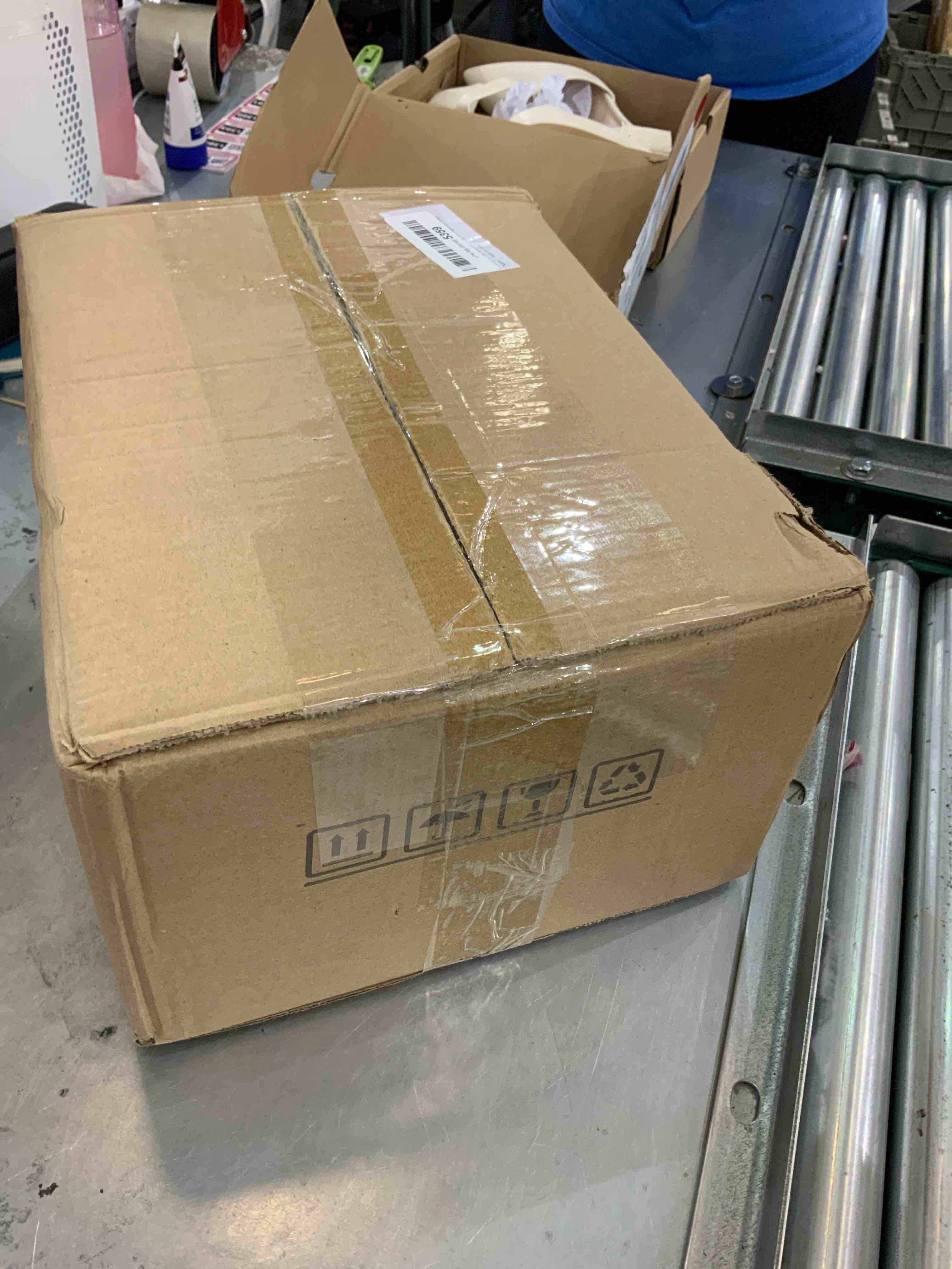https://s3.amazonaws.com/lotting-images-prod/bidfta/EXS00391424_1691675166786.jpeg