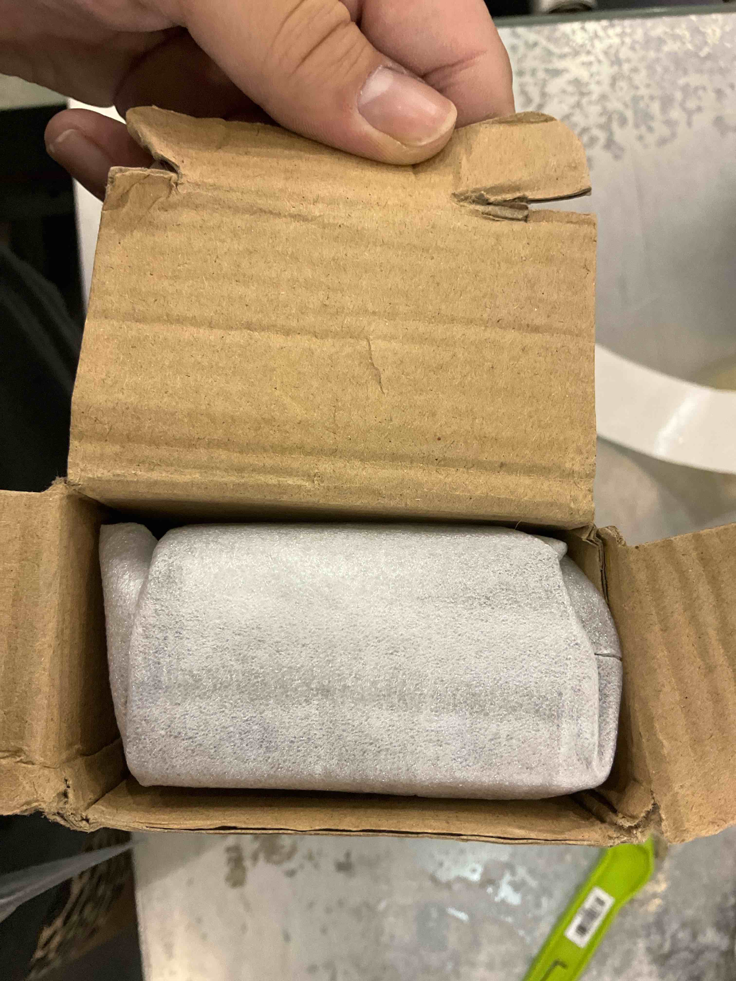 https://s3.amazonaws.com/lotting-images-prod/bidfta/EXS00391618_1691590224153.jpeg