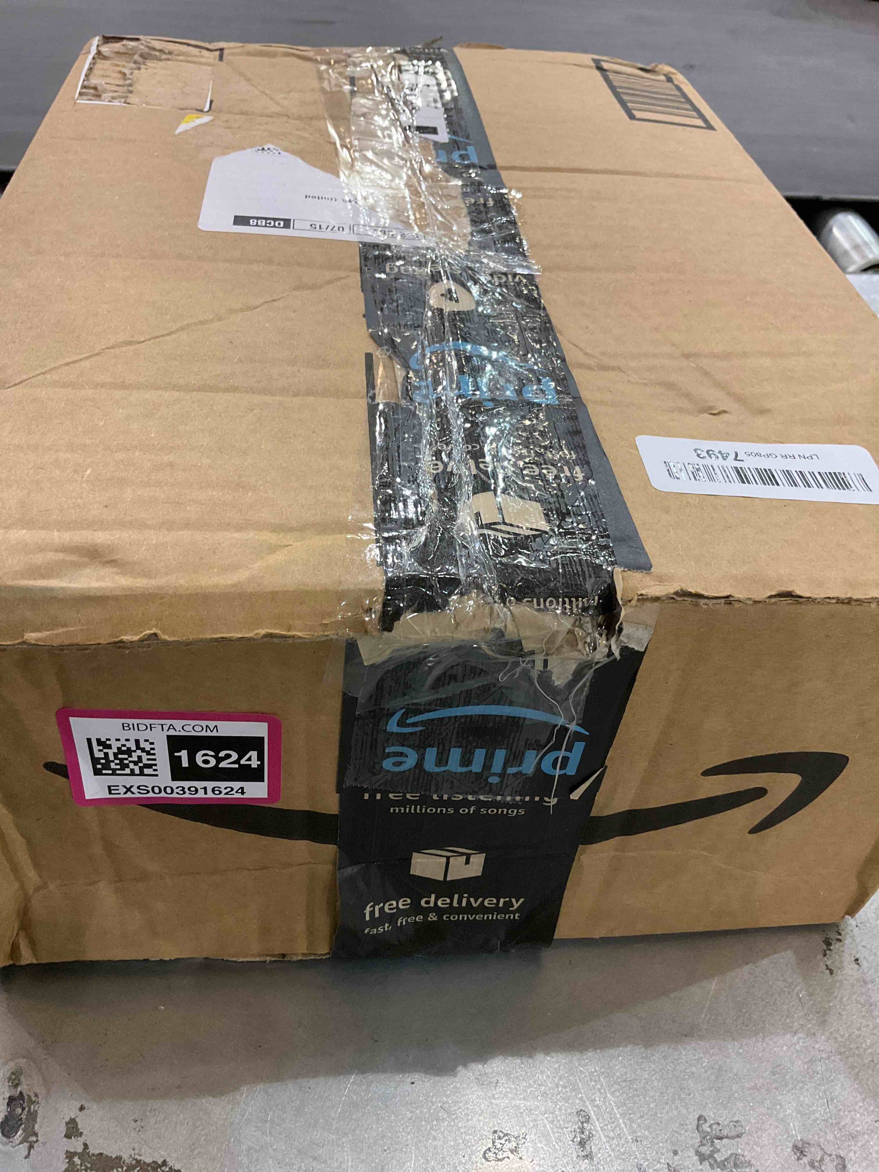https://s3.amazonaws.com/lotting-images-prod/bidfta/EXS00391624_1691590733234.jpeg