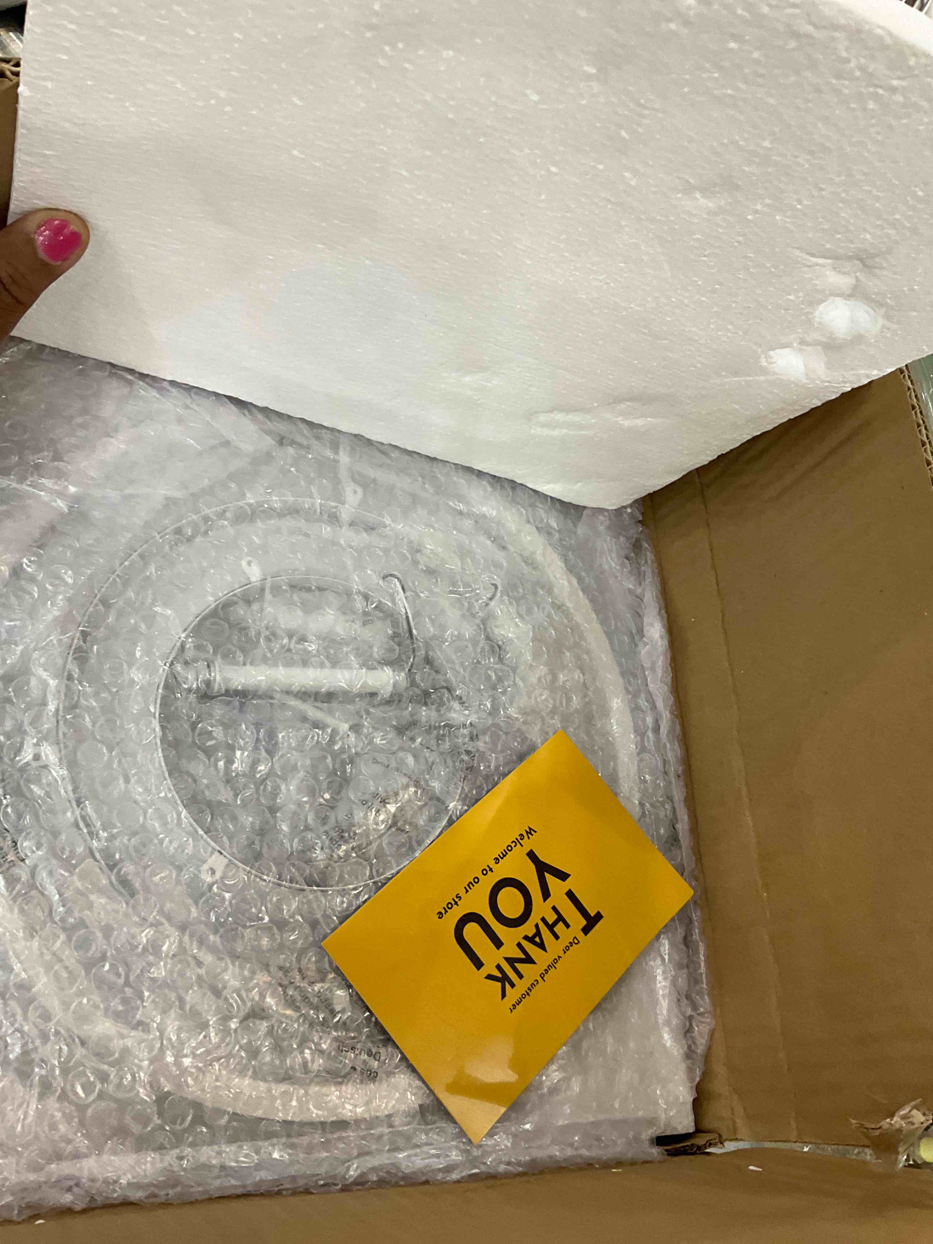 https://s3.amazonaws.com/lotting-images-prod/bidfta/EXS00391687_1691594189643.jpeg