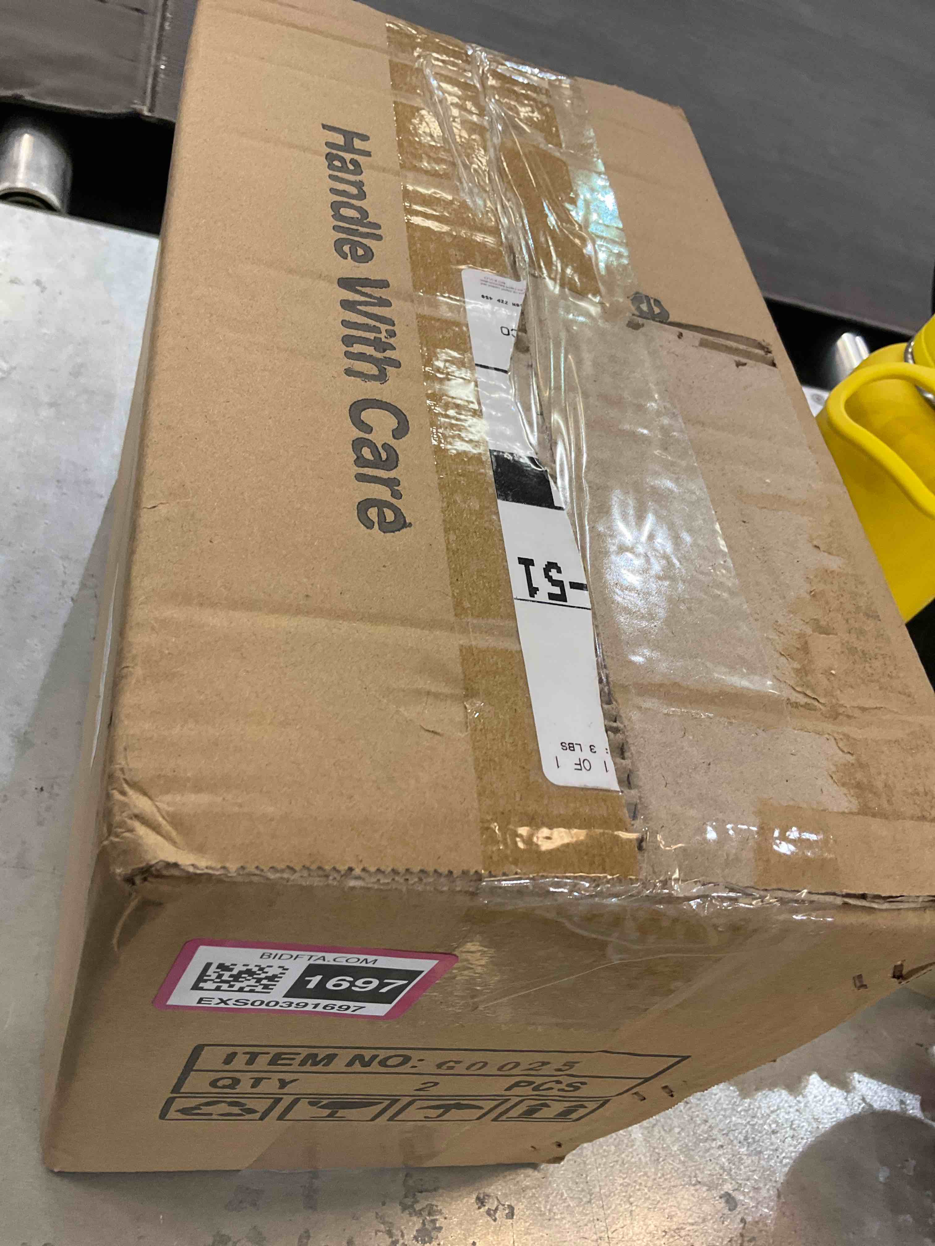 https://s3.amazonaws.com/lotting-images-prod/bidfta/EXS00391697_1691599217888.jpeg