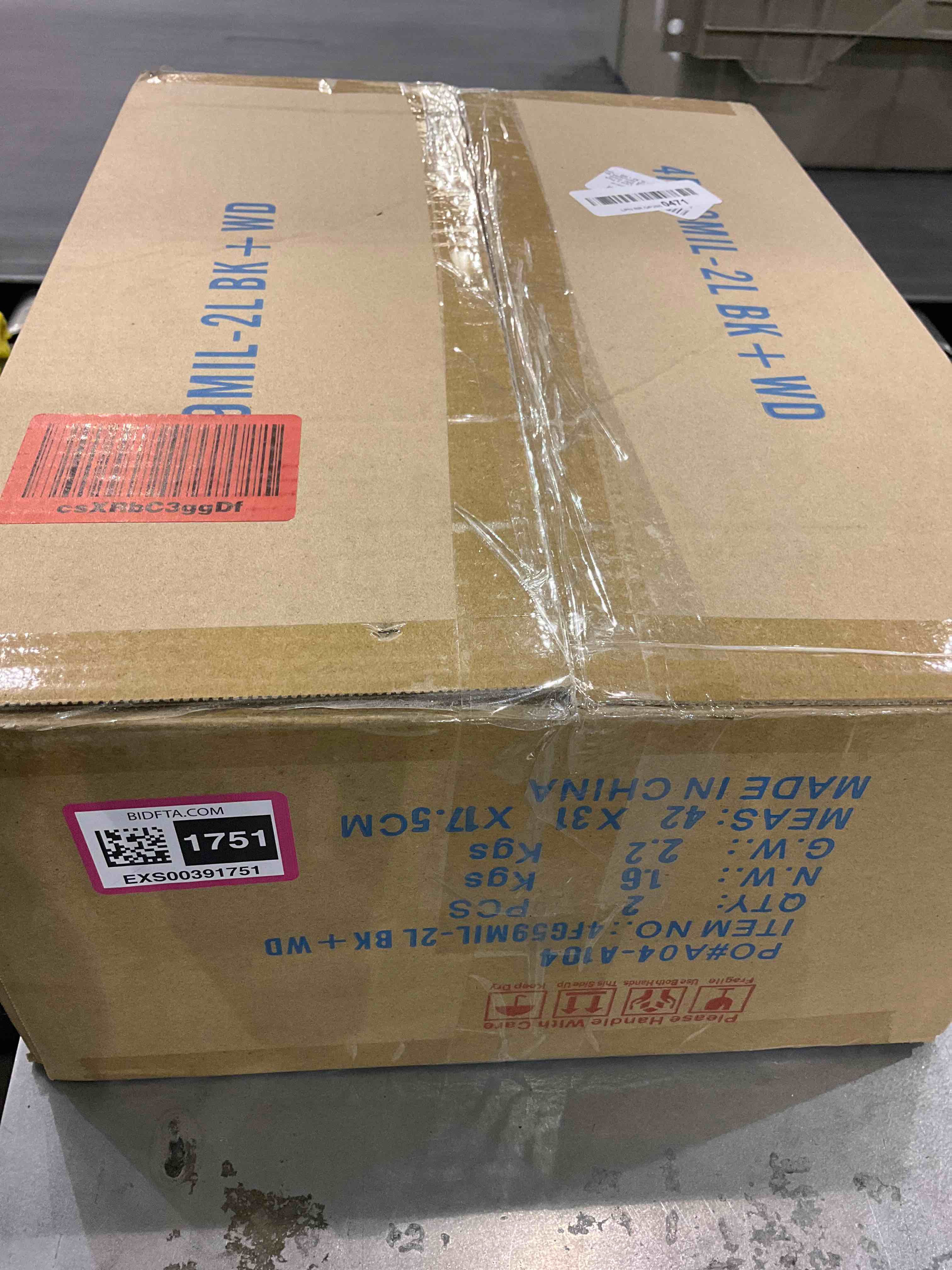 https://s3.amazonaws.com/lotting-images-prod/bidfta/EXS00391751_1691667387916.jpeg