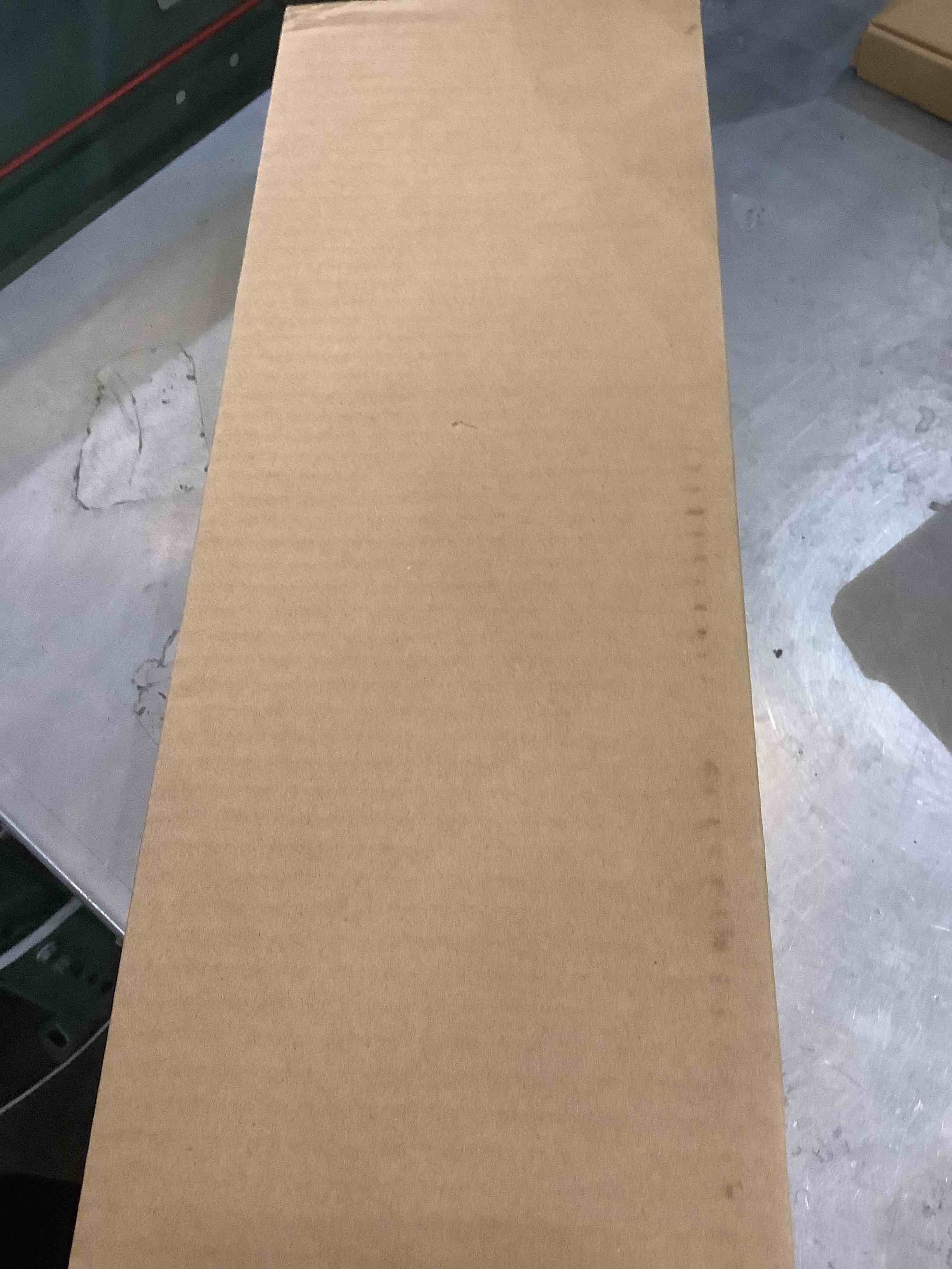 https://s3.amazonaws.com/lotting-images-prod/bidfta/EXS00392136_1691520140078.jpeg