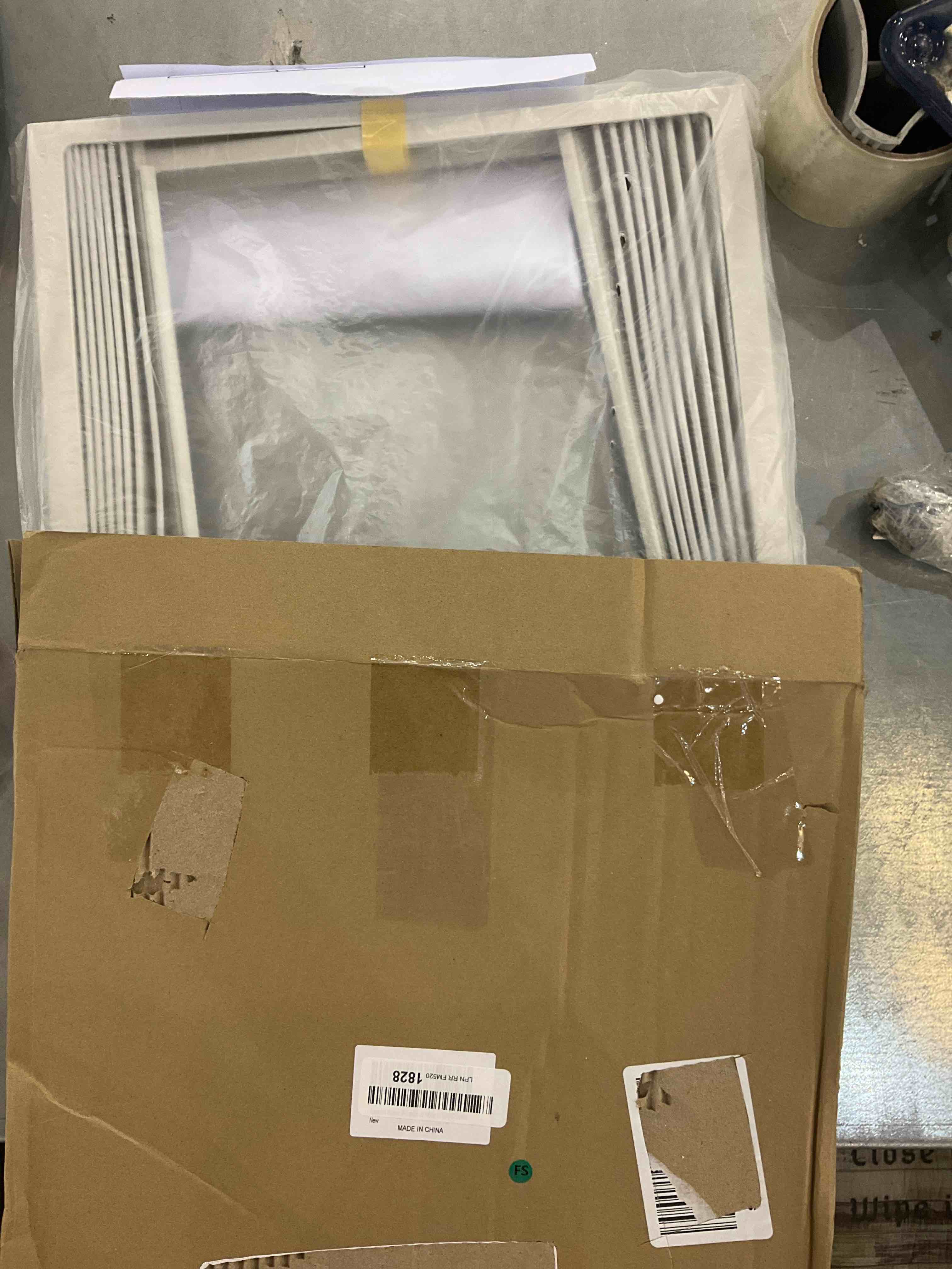 https://s3.amazonaws.com/lotting-images-prod/bidfta/EXS00392189_1691588060666.jpeg