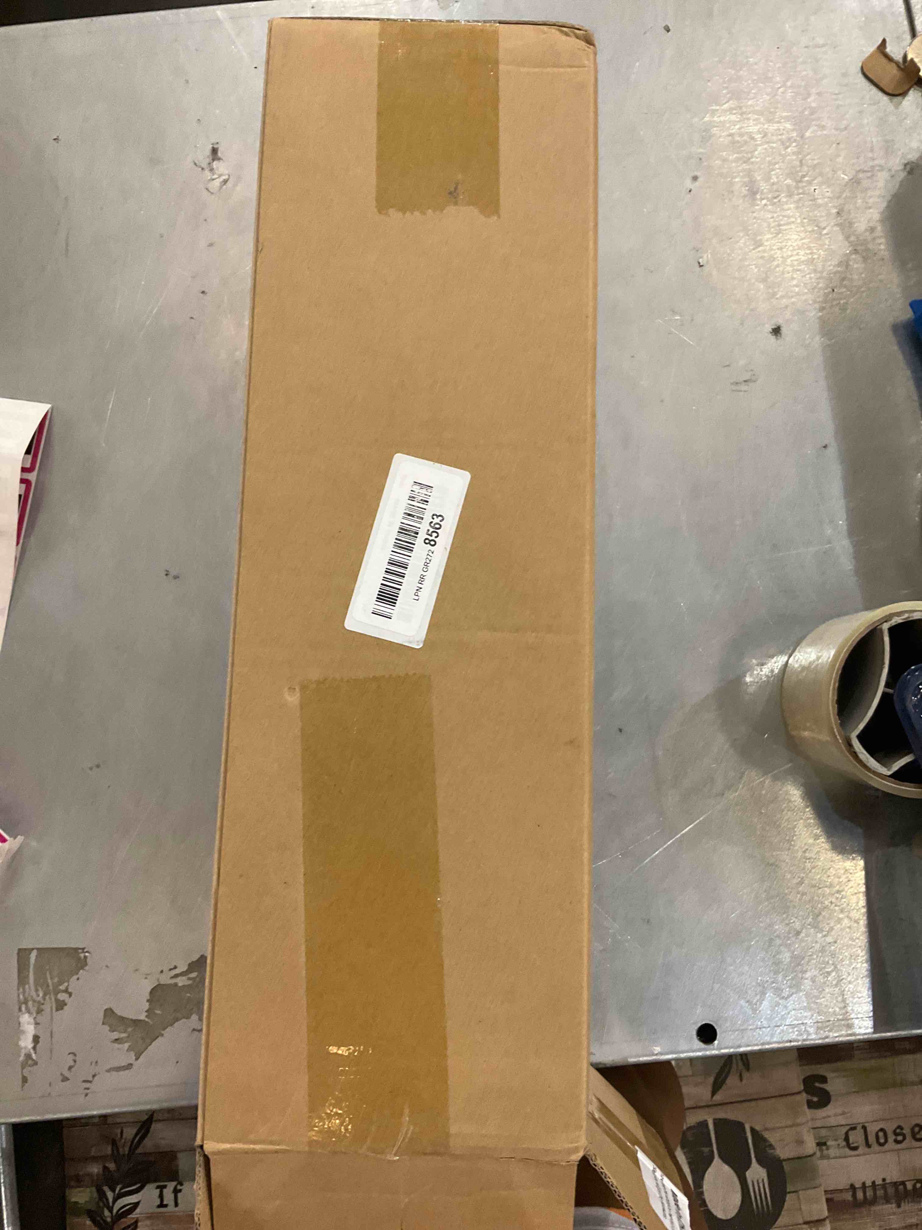 https://s3.amazonaws.com/lotting-images-prod/bidfta/EXS00392192_1691588329961.jpeg
