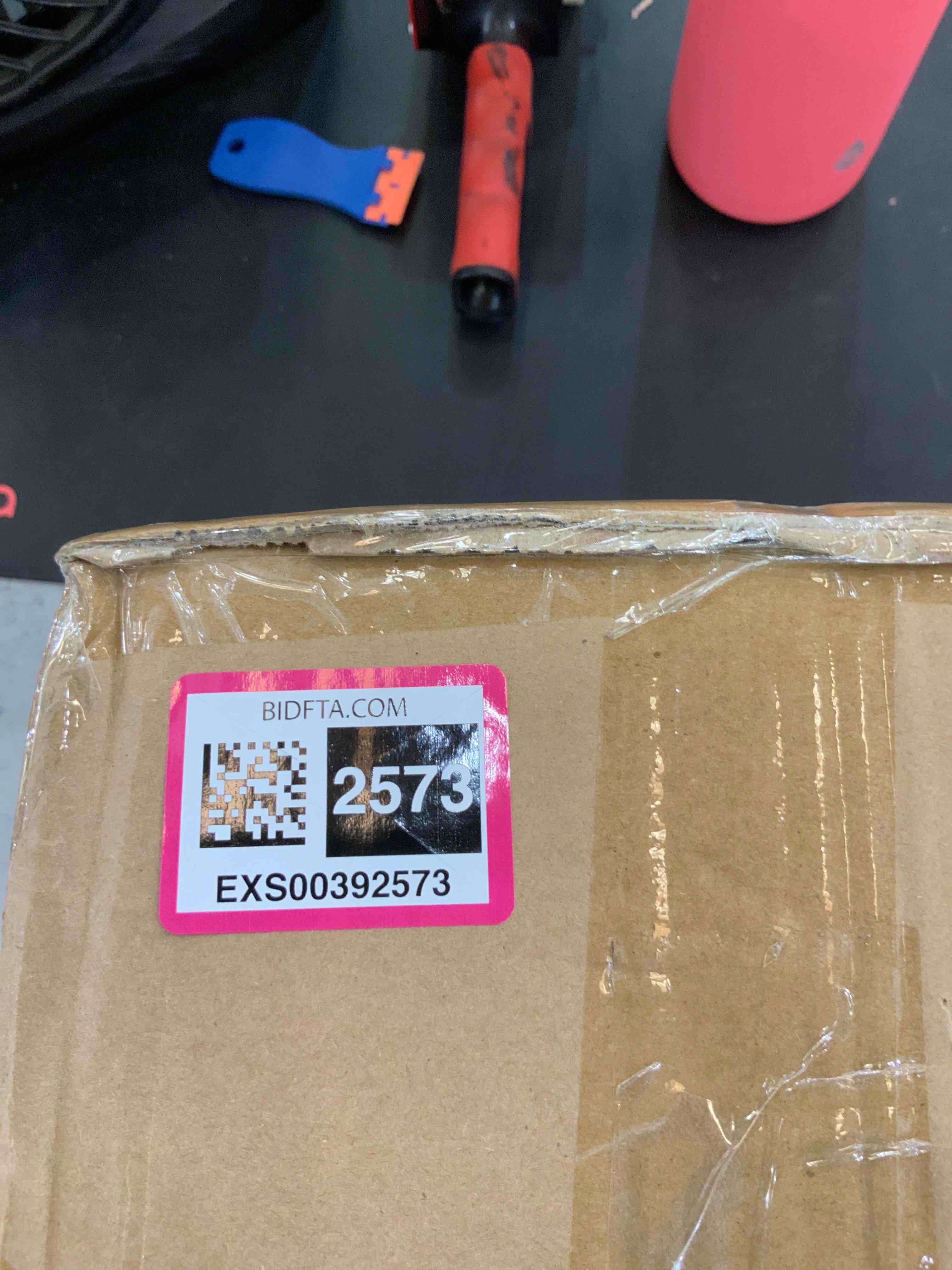 https://s3.amazonaws.com/lotting-images-prod/bidfta/EXS00392573_1691521517510.jpeg