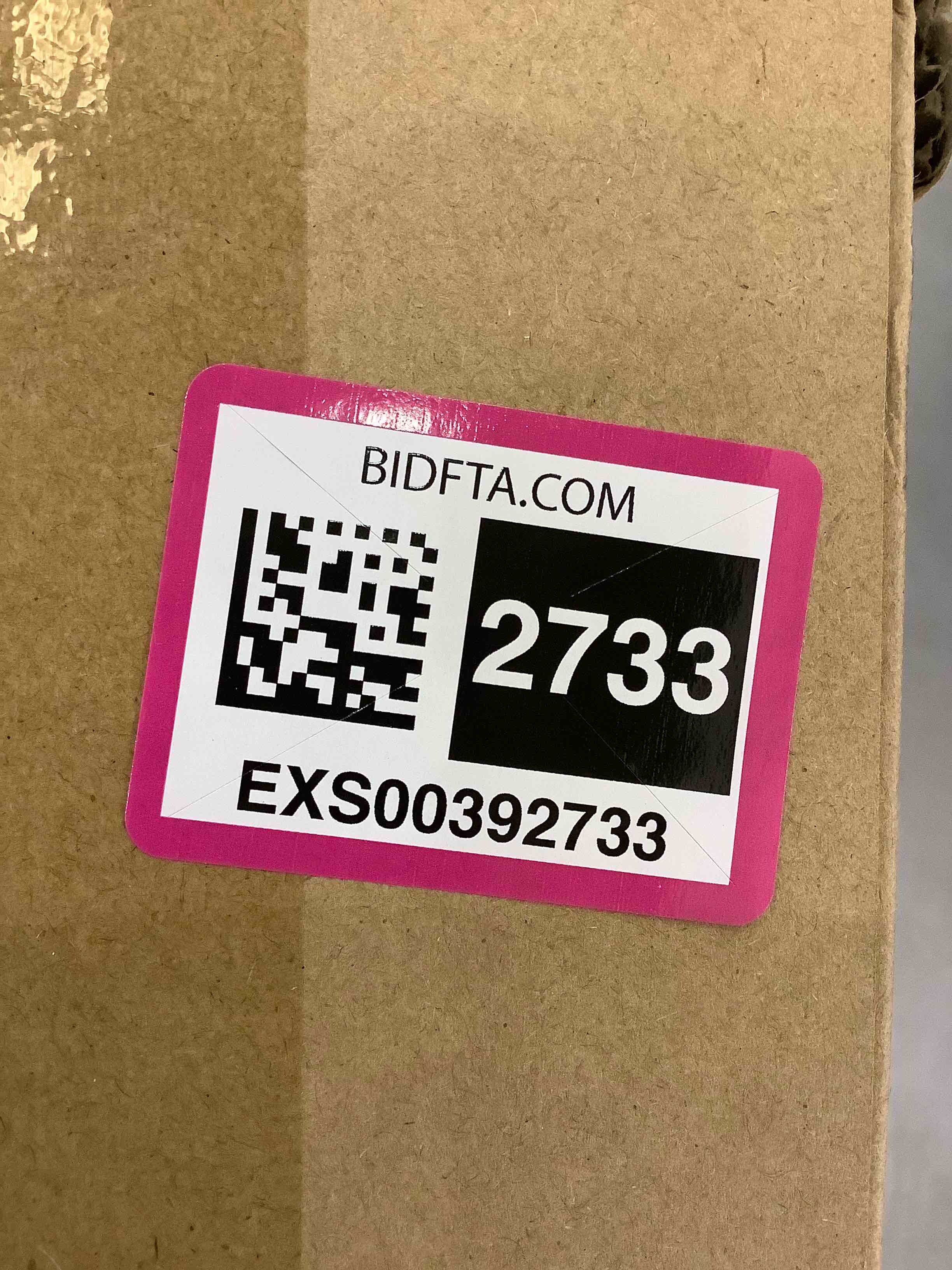 https://s3.amazonaws.com/lotting-images-prod/bidfta/EXS00392733_1691605938343.jpeg