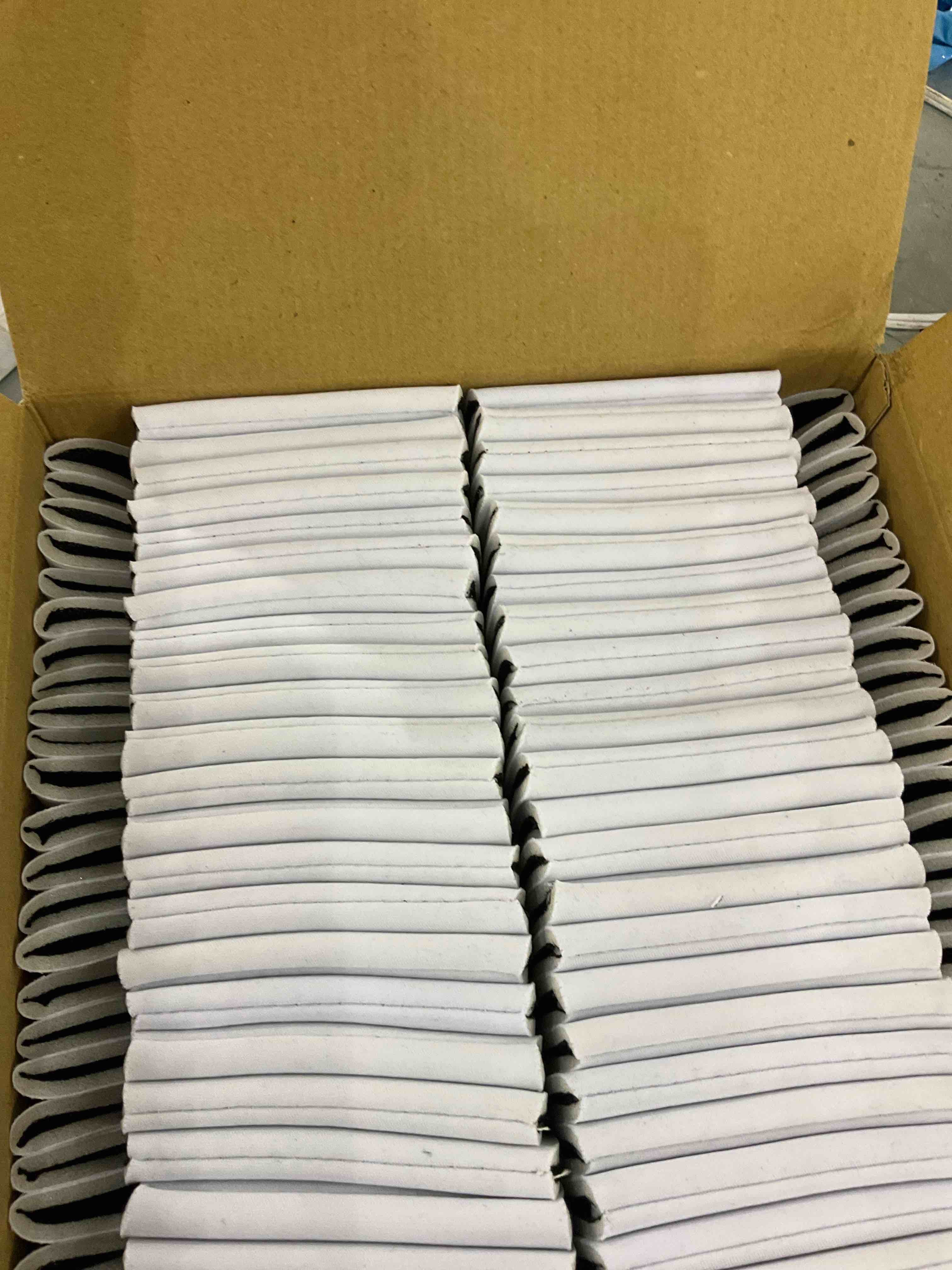 https://s3.amazonaws.com/lotting-images-prod/bidfta/EXS00393129_1691667247363.jpeg