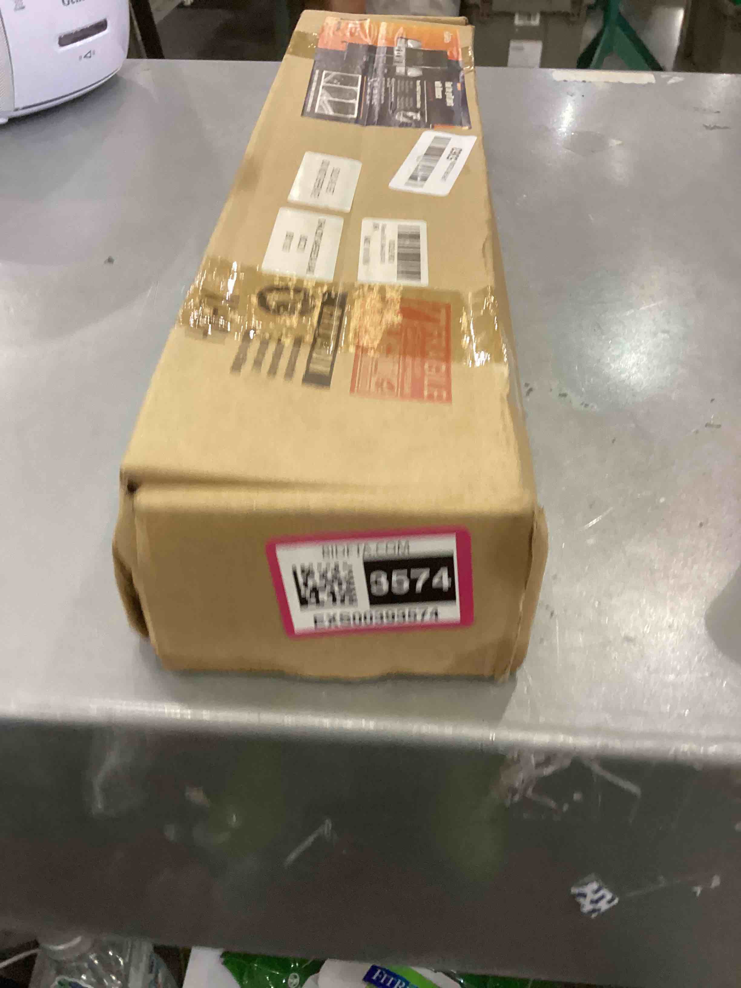 https://s3.amazonaws.com/lotting-images-prod/bidfta/EXS00393574_1691176344026.jpeg