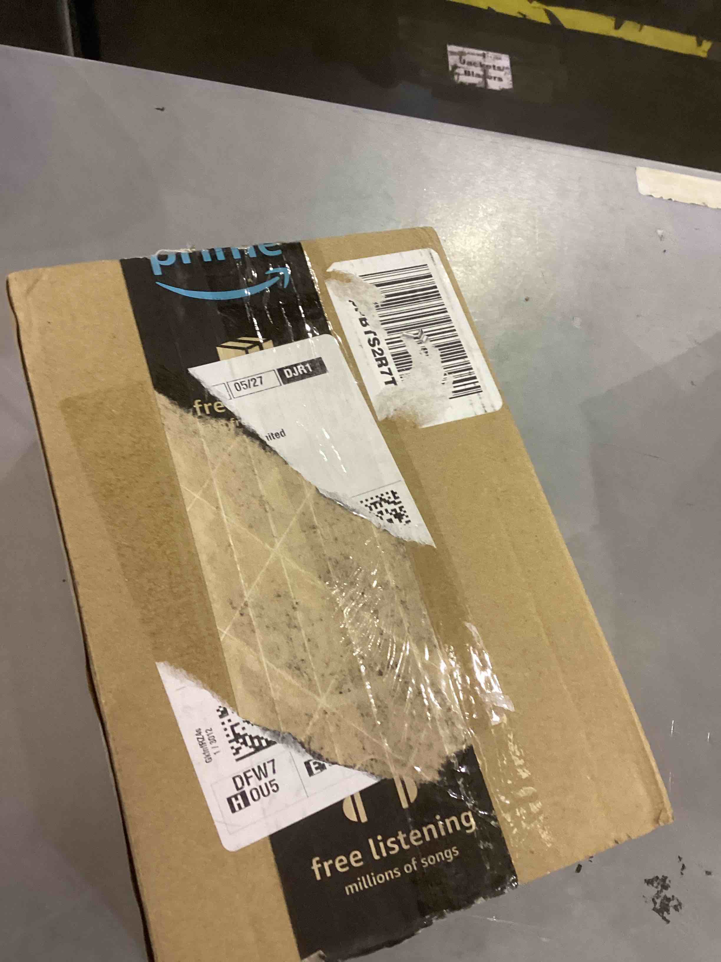 https://s3.amazonaws.com/lotting-images-prod/bidfta/EXS00393678_1691495691850.jpeg