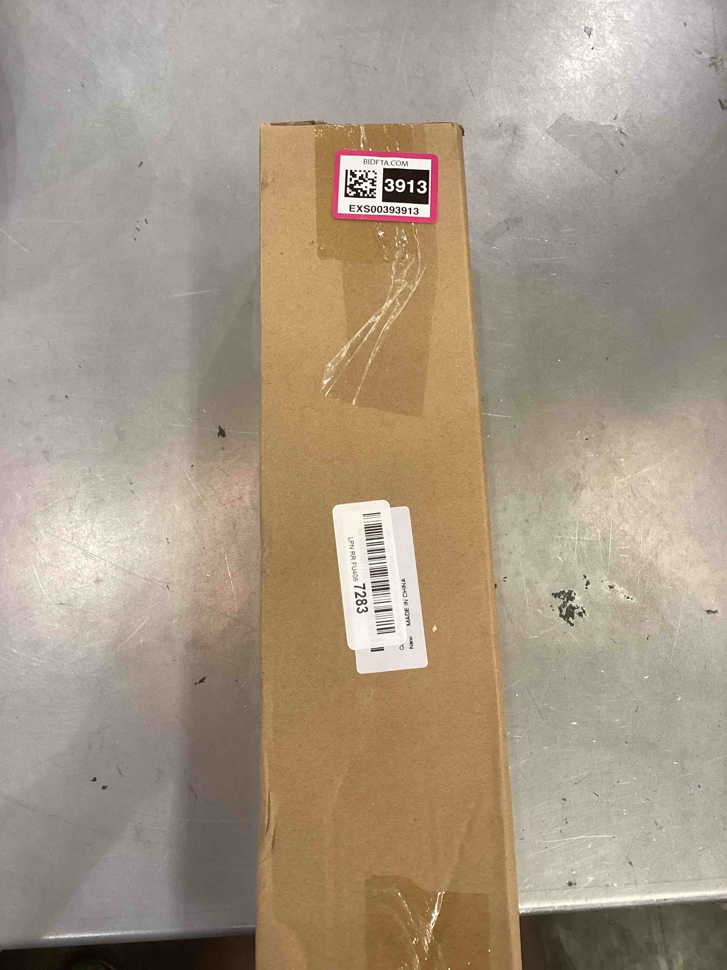 https://s3.amazonaws.com/lotting-images-prod/bidfta/EXS00393913_1691521723457.jpeg