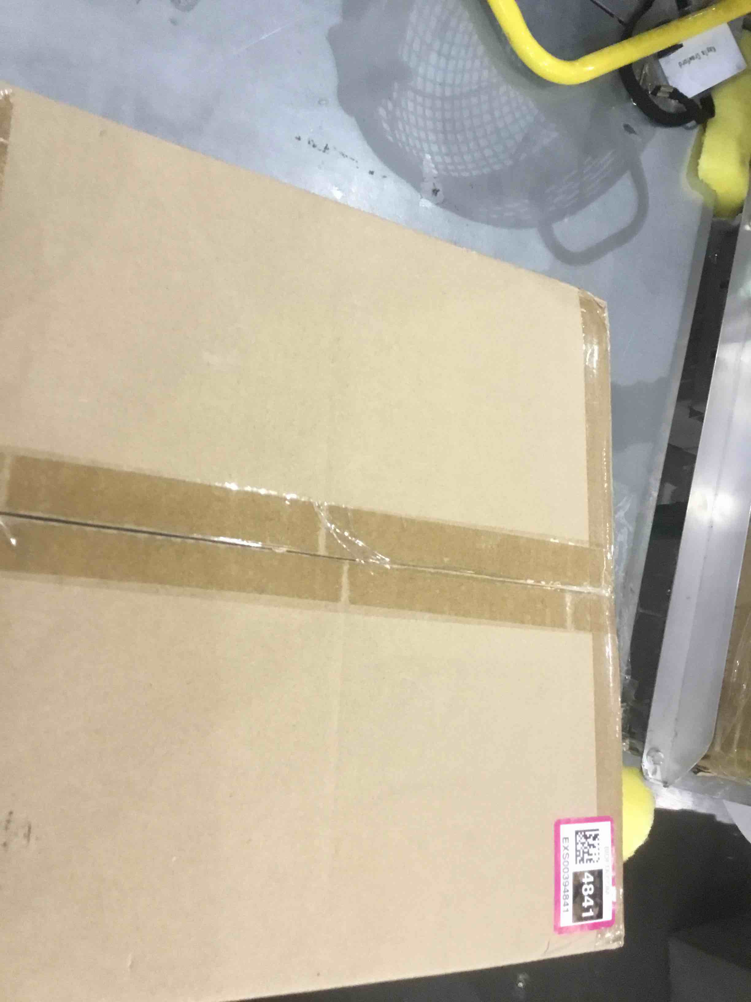 https://s3.amazonaws.com/lotting-images-prod/bidfta/EXS00394841_1691509390983.jpeg