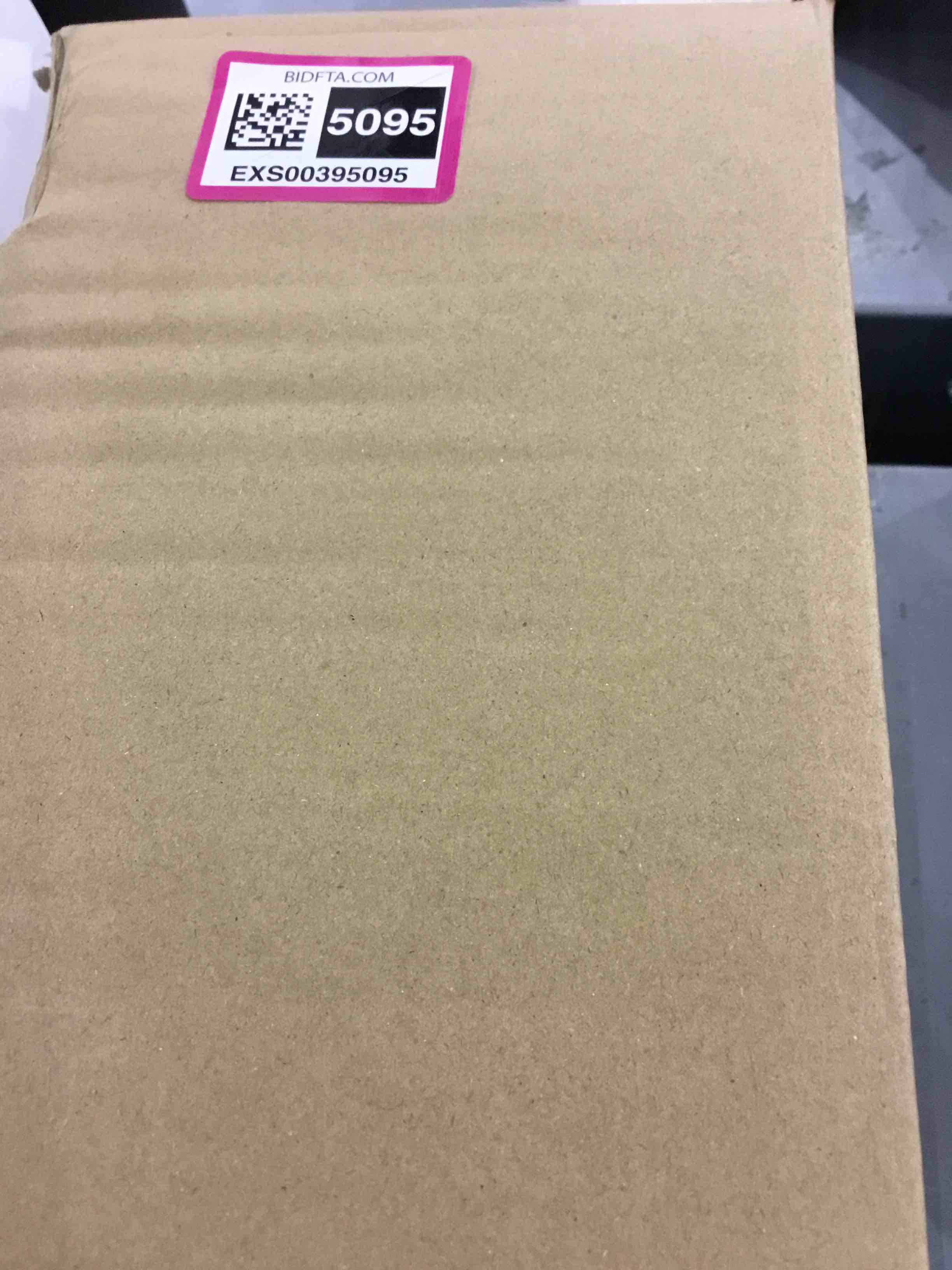 https://s3.amazonaws.com/lotting-images-prod/bidfta/EXS00395095_1691151633167.jpeg