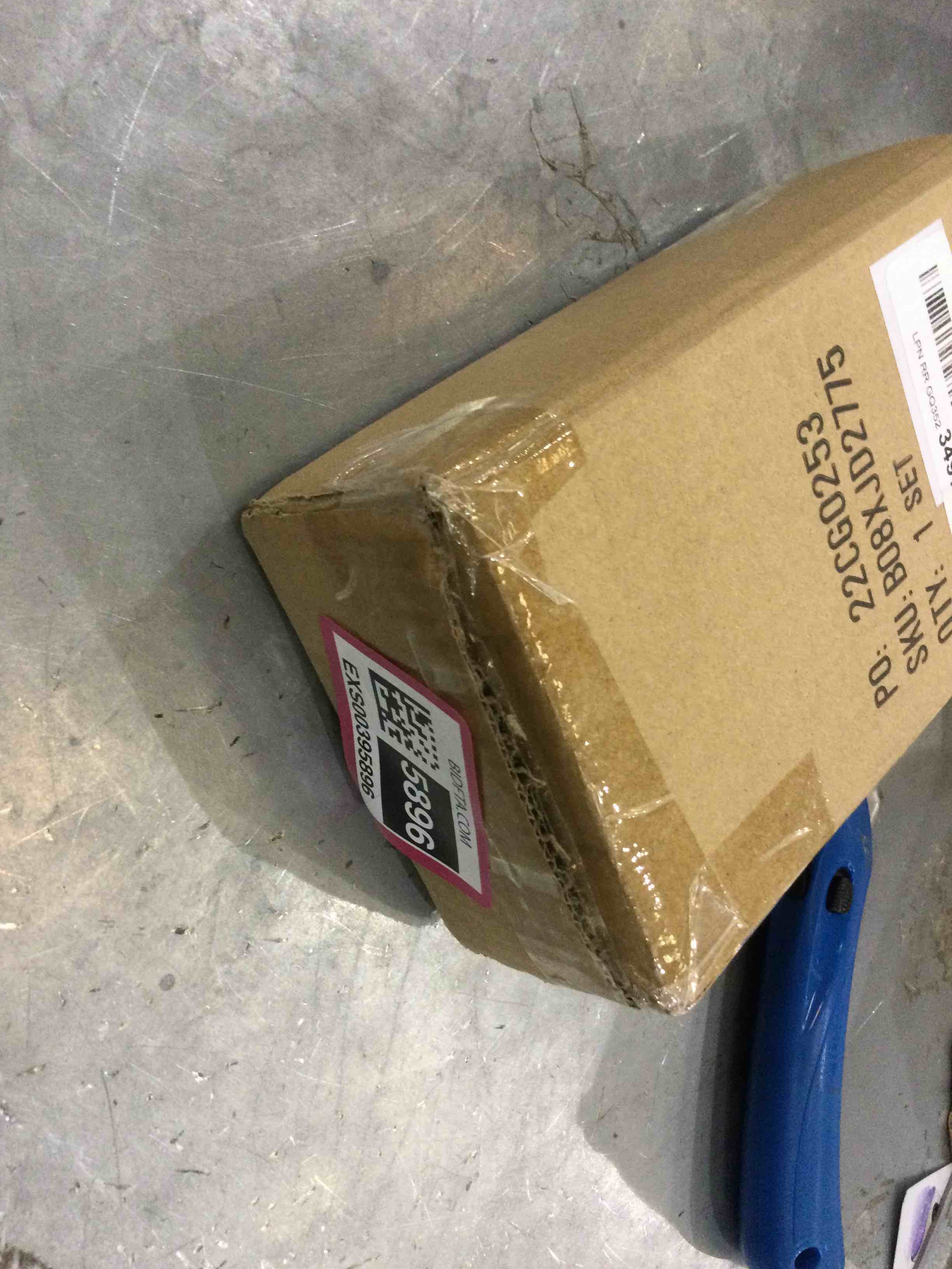 https://s3.amazonaws.com/lotting-images-prod/bidfta/EXS00395896_1691593006100.jpeg