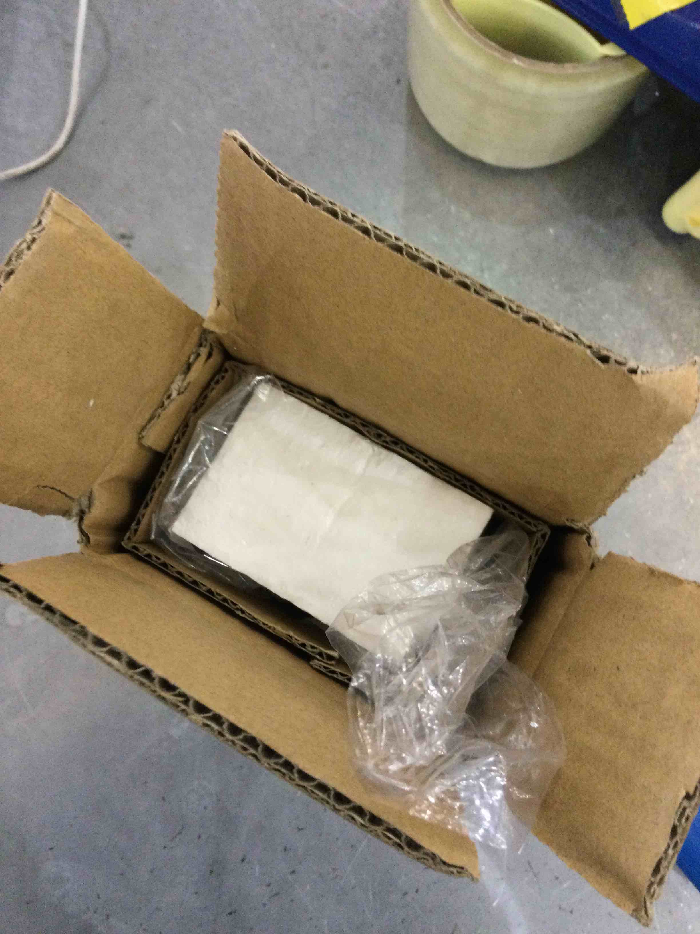 https://s3.amazonaws.com/lotting-images-prod/bidfta/EXS00395896_1691593022304.jpeg