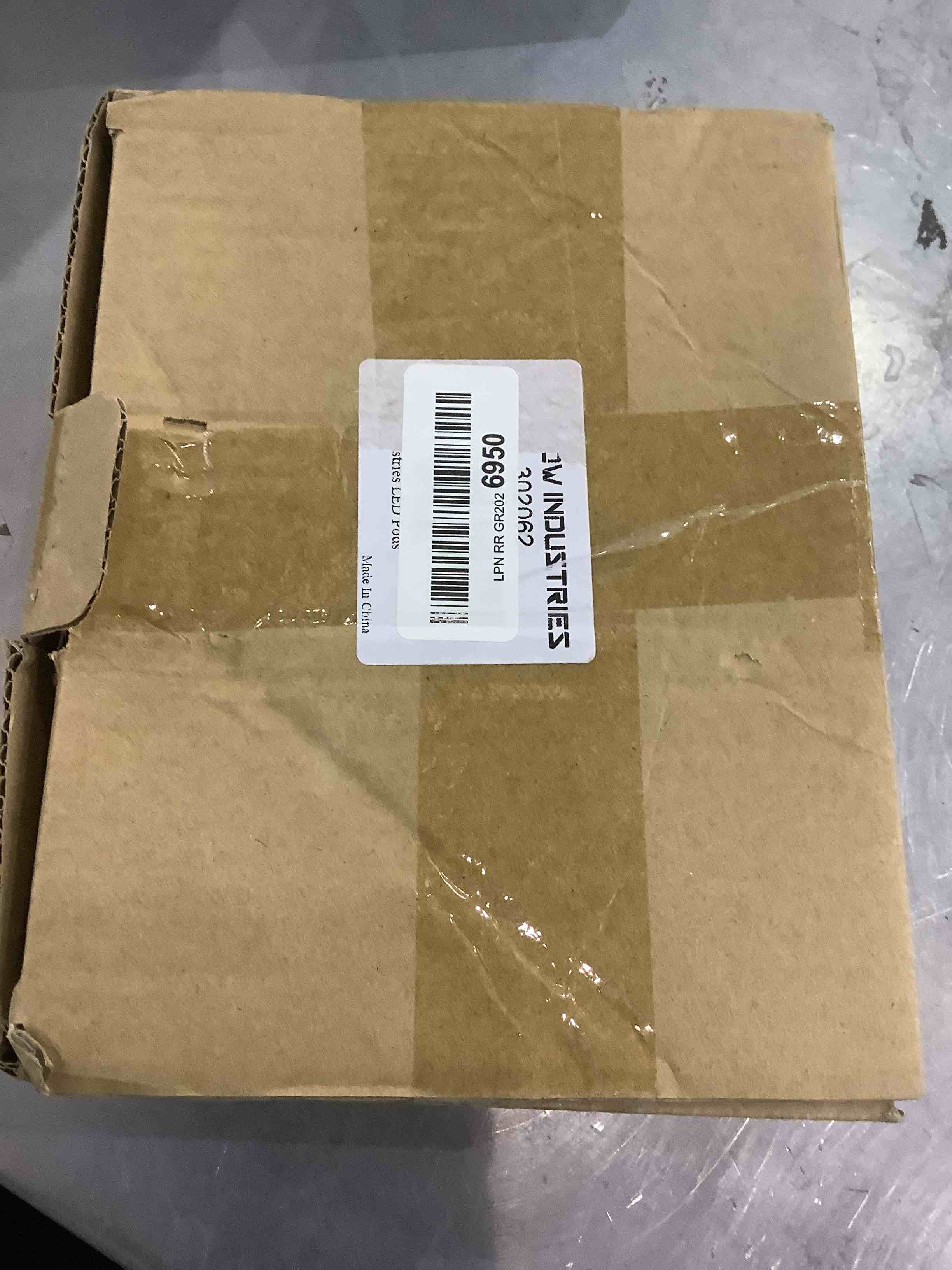 https://s3.amazonaws.com/lotting-images-prod/bidfta/EXS00396081_1691157011010.jpeg