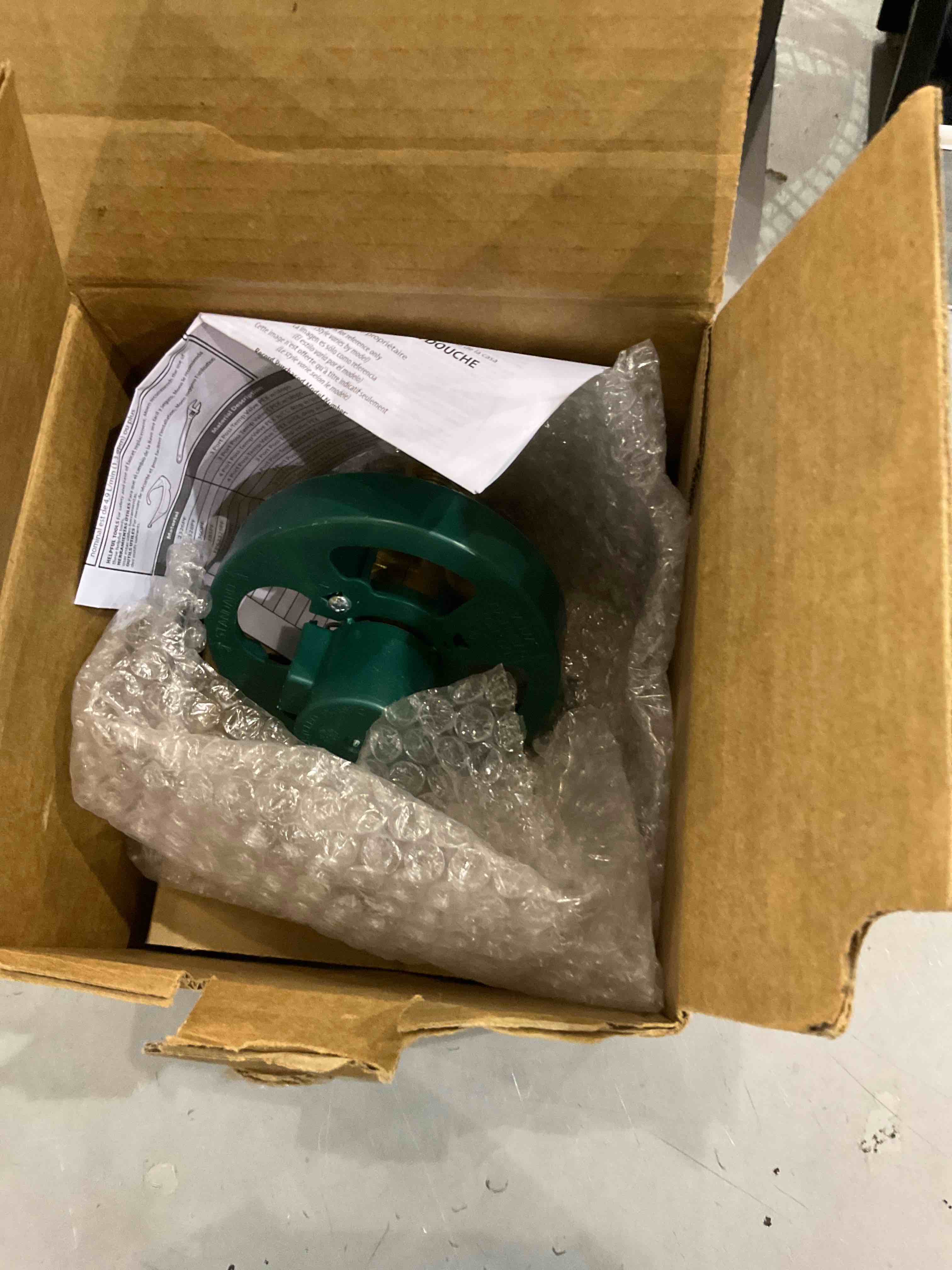 https://s3.amazonaws.com/lotting-images-prod/bidfta/EXS00396333_1691666677480.jpeg