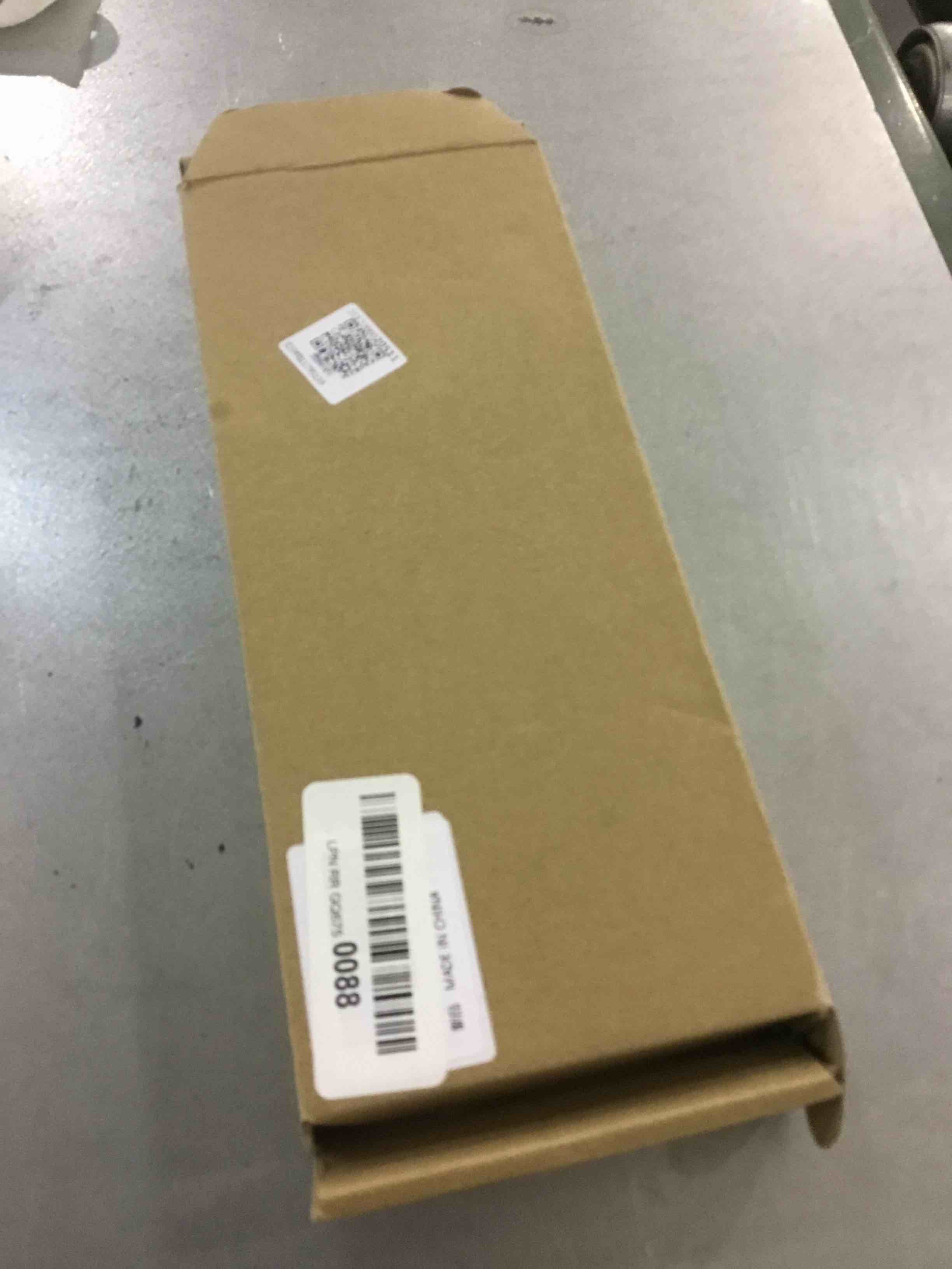 https://s3.amazonaws.com/lotting-images-prod/bidfta/EXS00397301_1691496331872.jpeg