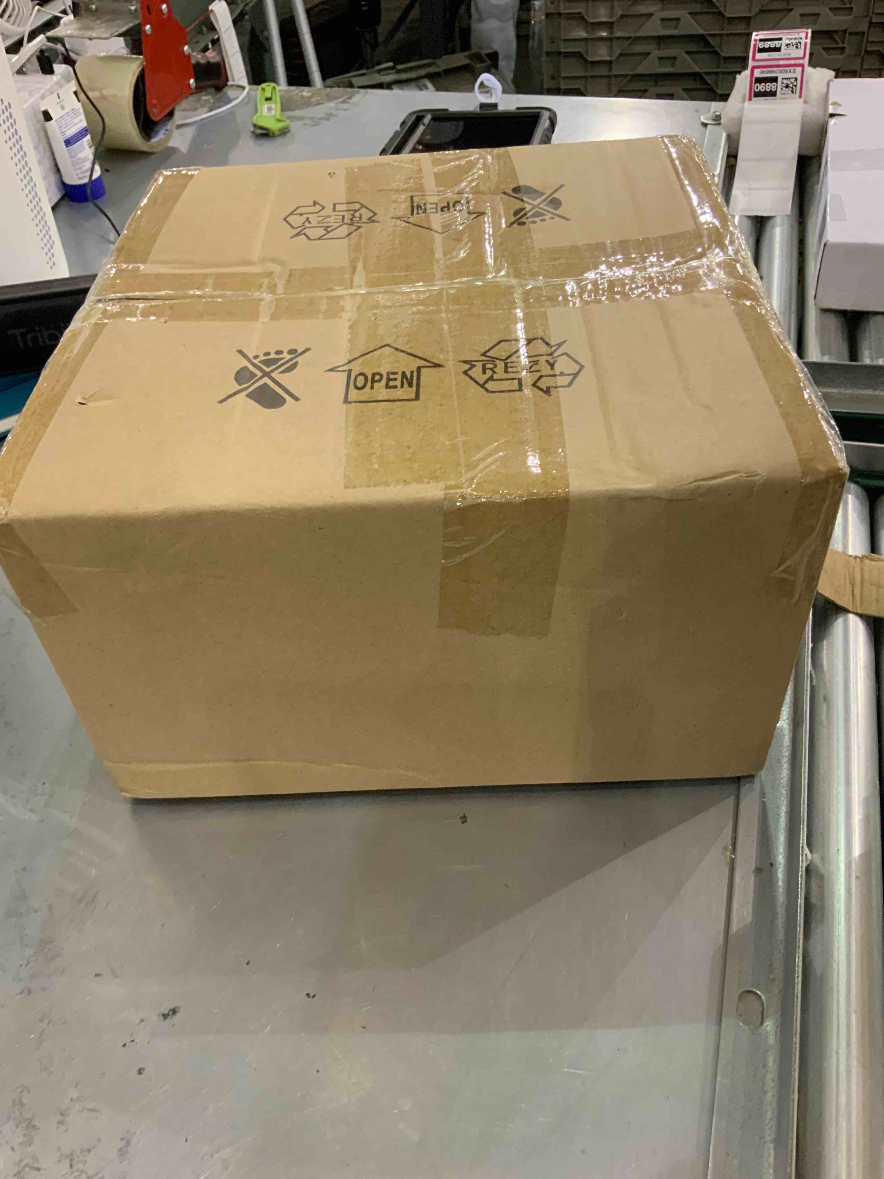 https://s3.amazonaws.com/lotting-images-prod/bidfta/EXS00397539_1691410335446.jpeg