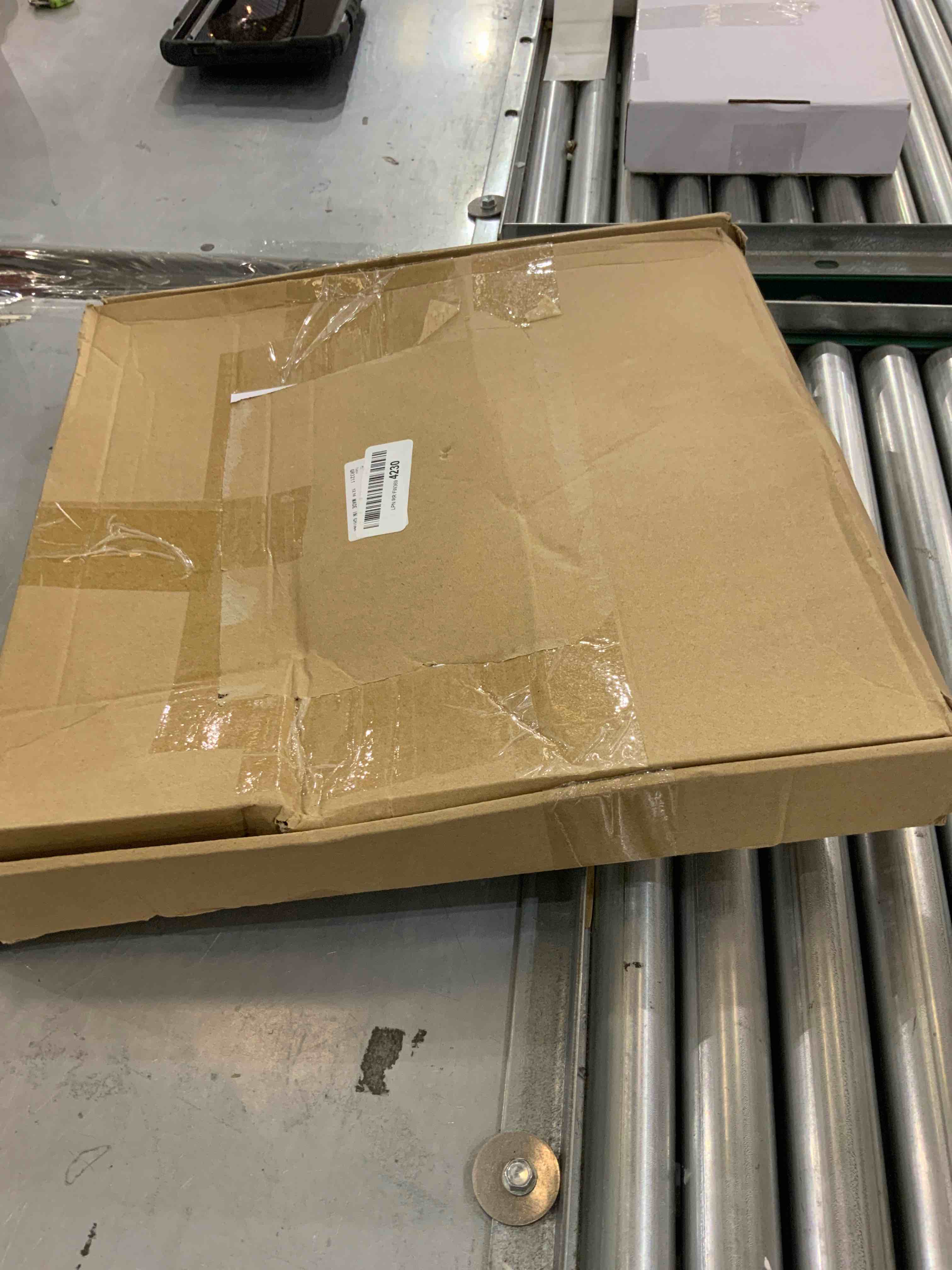 https://s3.amazonaws.com/lotting-images-prod/bidfta/EXS00397585_1691415023675.jpeg
