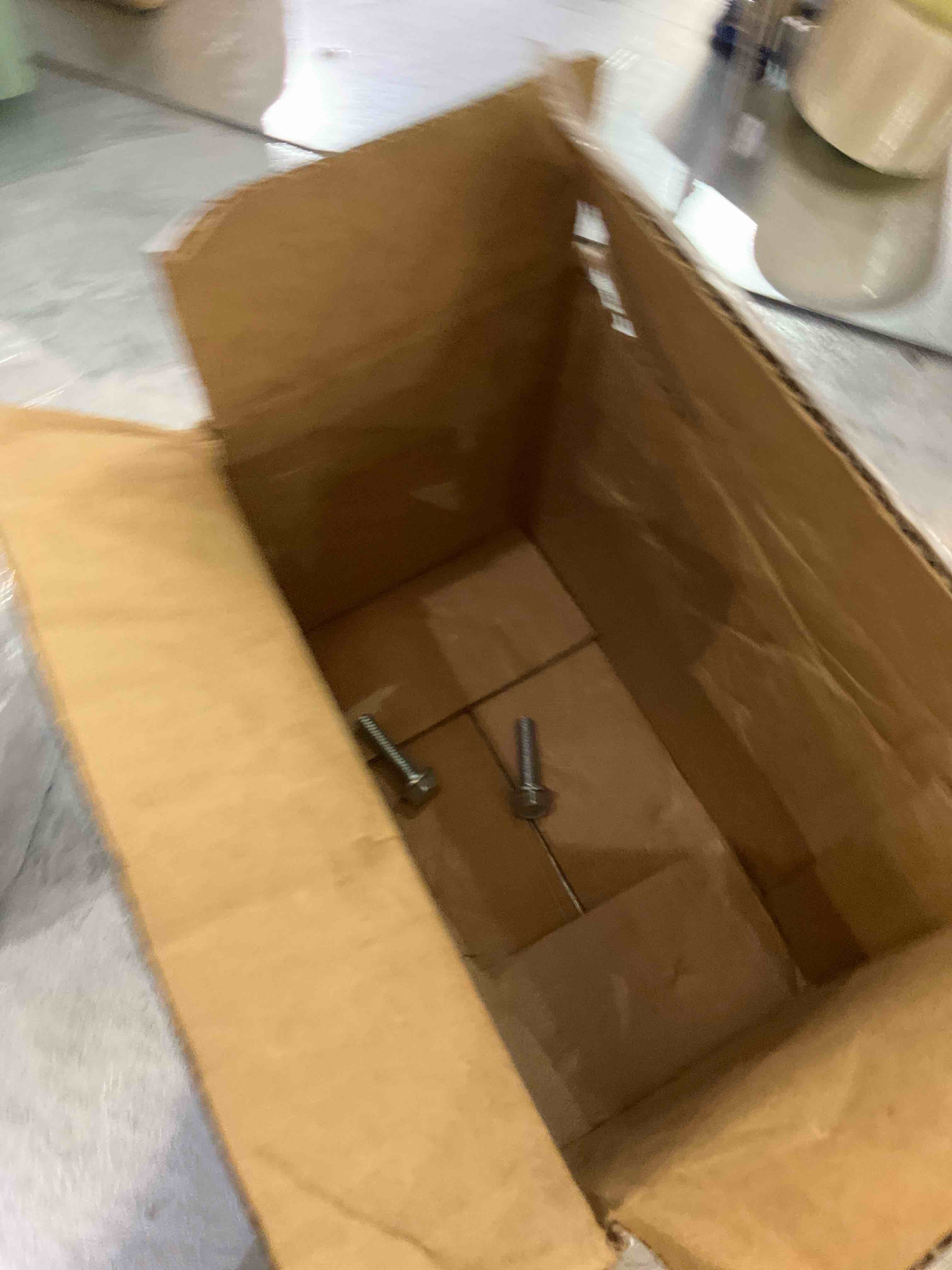 https://s3.amazonaws.com/lotting-images-prod/bidfta/EXS00400242_1695821356628.jpeg