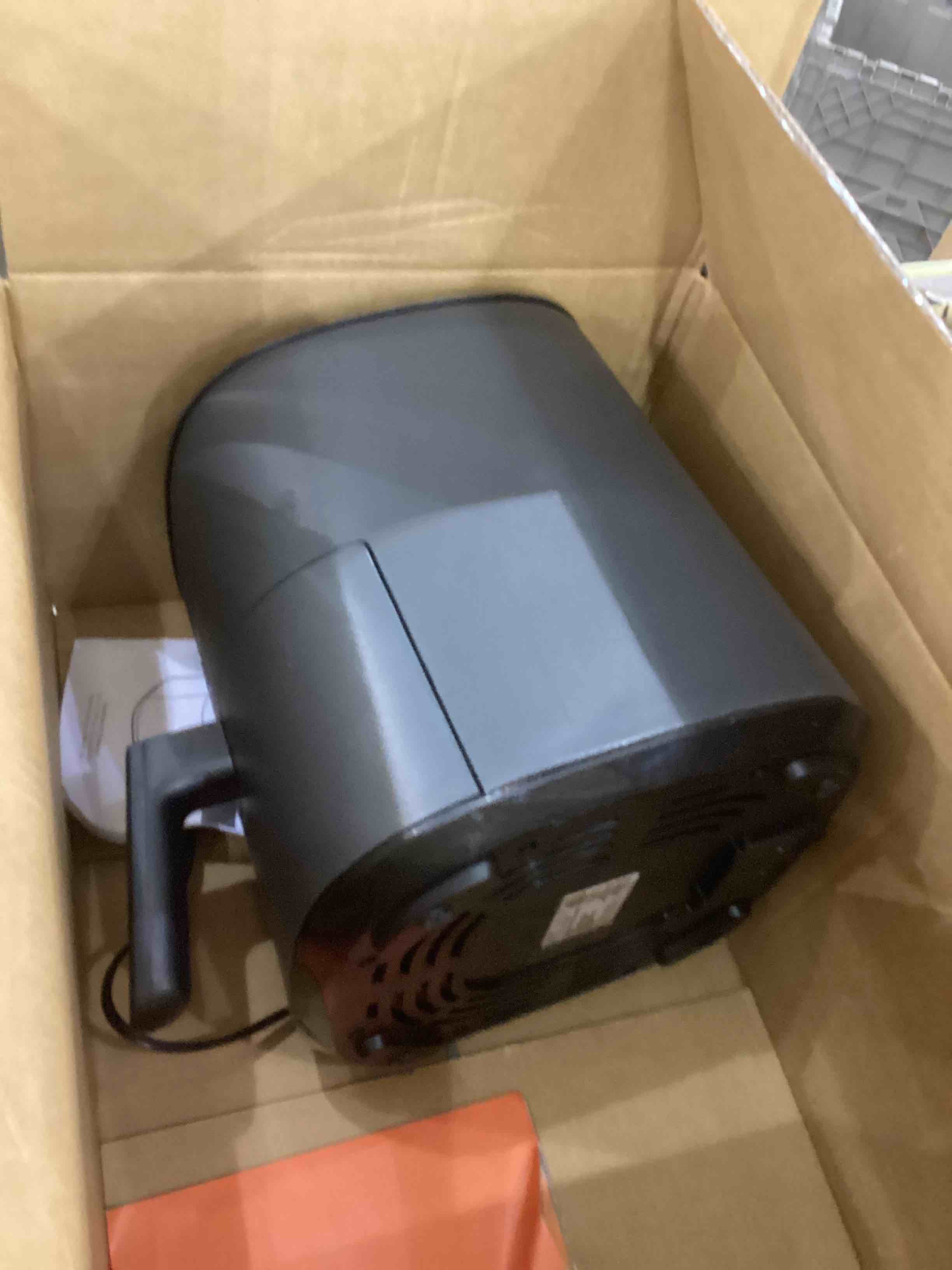 https://s3.amazonaws.com/lotting-images-prod/bidfta/EXS00401528_1693923568294.jpeg