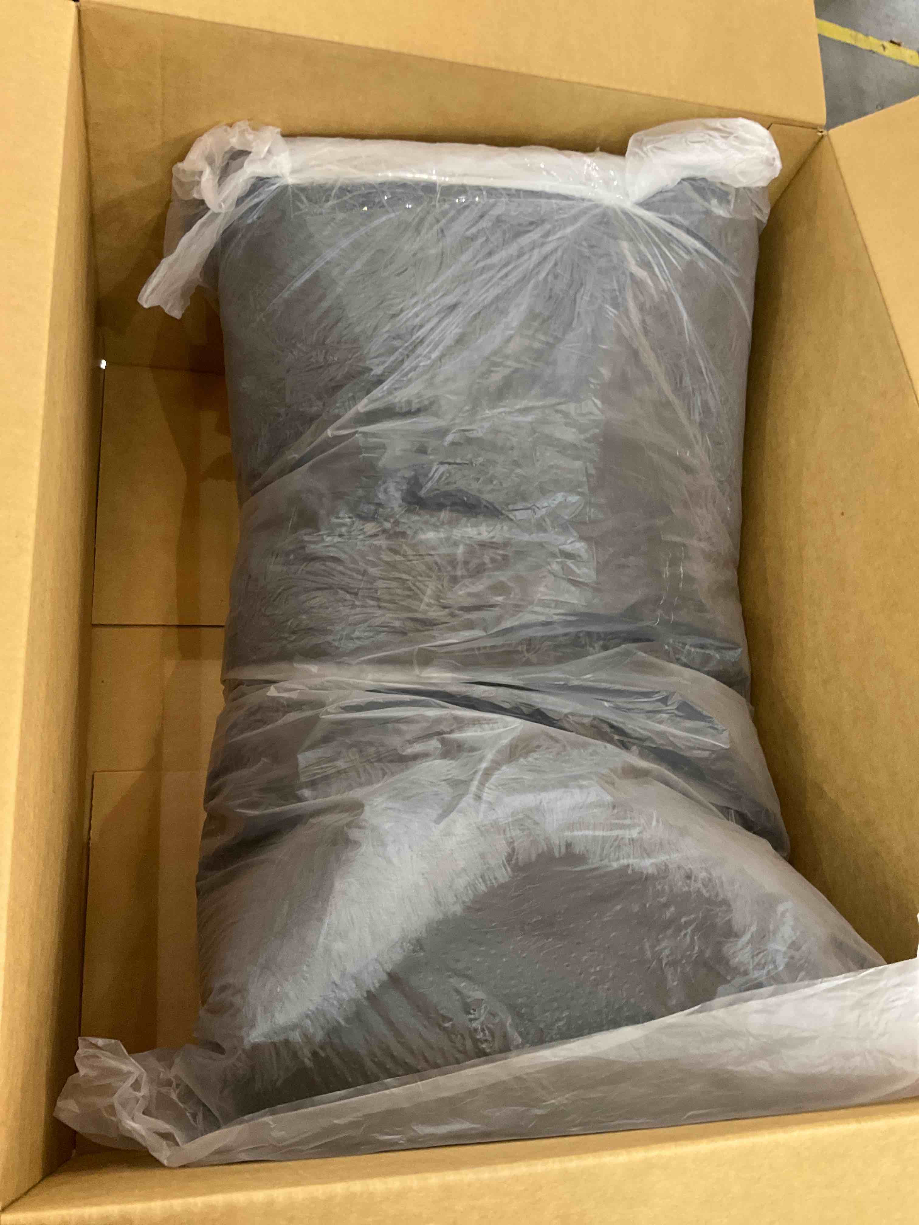 https://s3.amazonaws.com/lotting-images-prod/bidfta/EXS00402136_1693493308280.jpeg