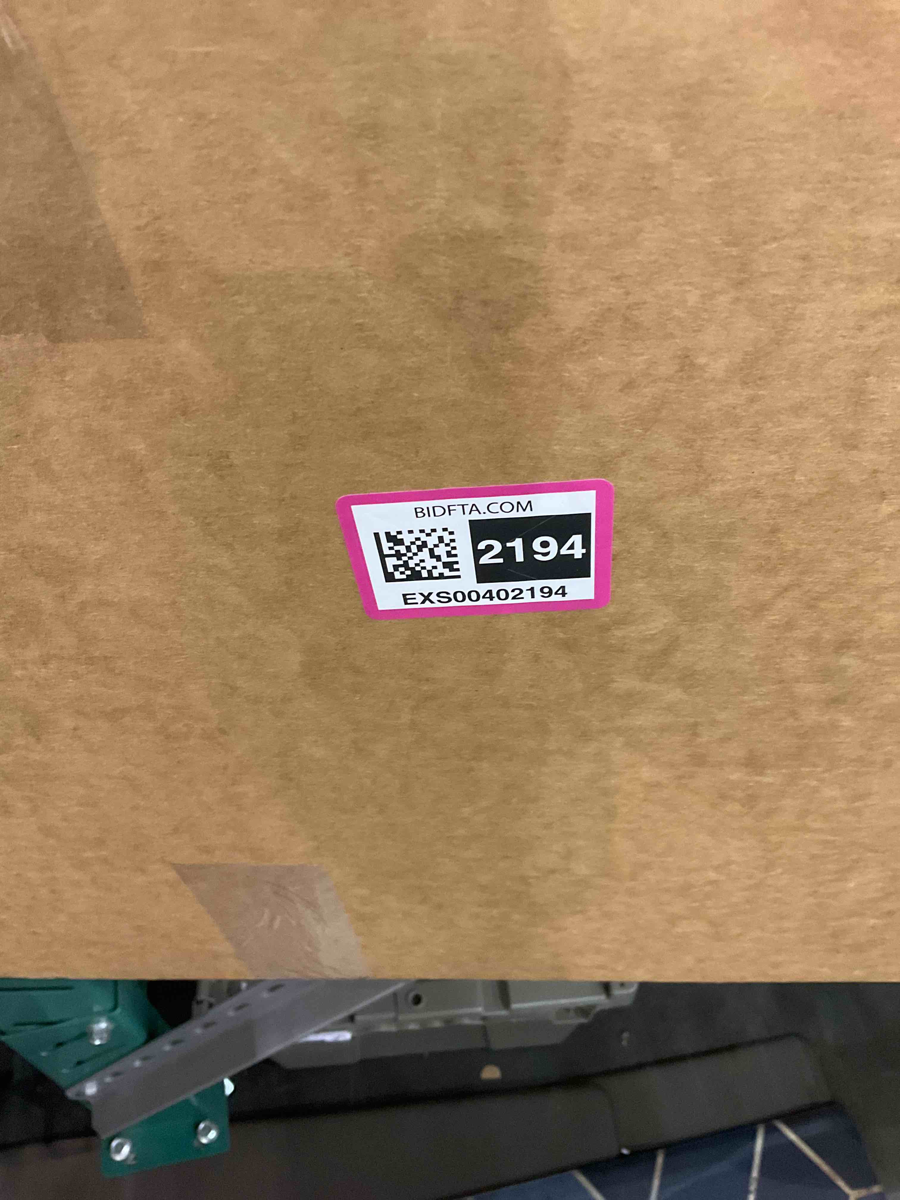 https://s3.amazonaws.com/lotting-images-prod/bidfta/EXS00402194_1693484204545.jpeg
